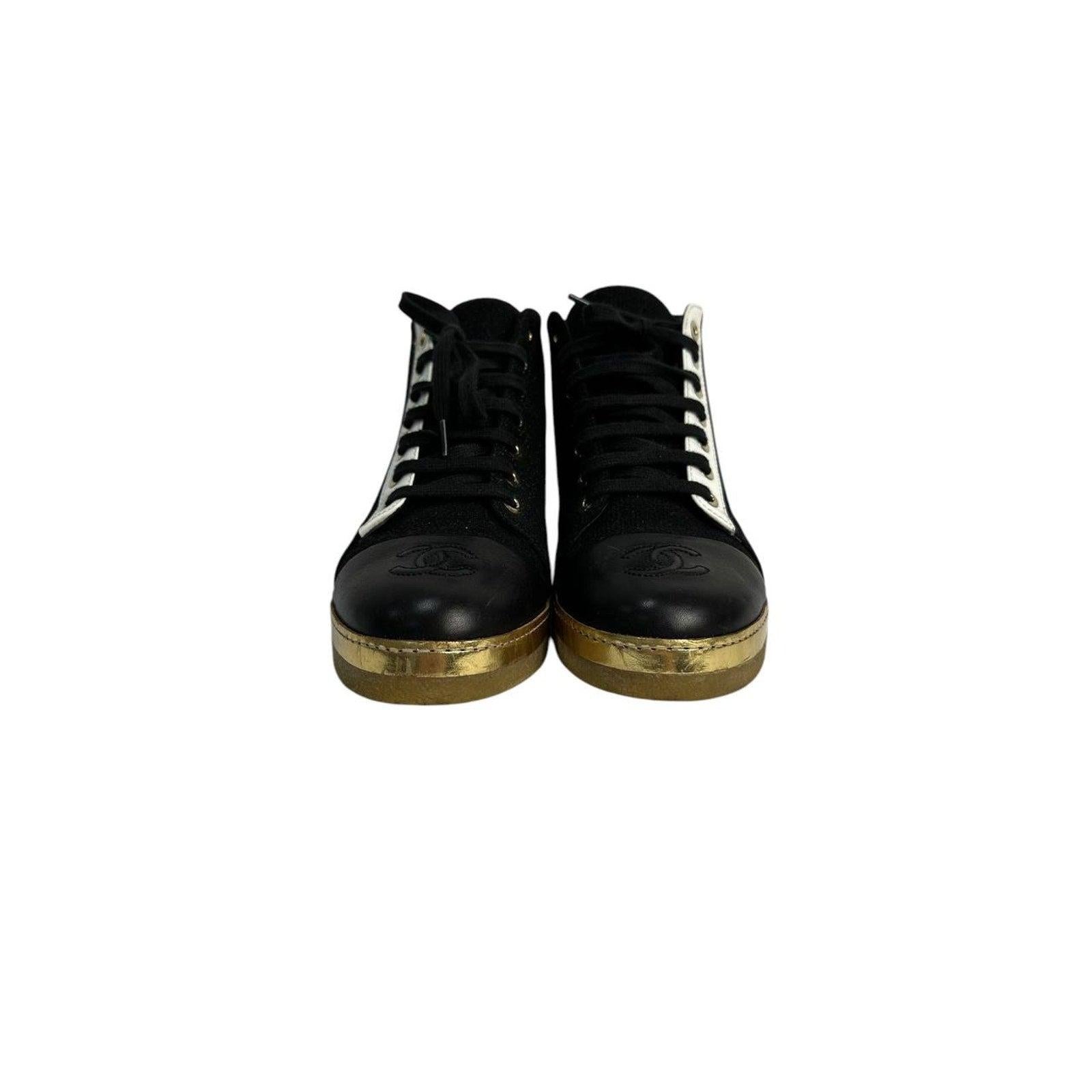 Chanel High-Top Glitter Textil Turnschuhe Booties Sz.36 (Schwarz) im Angebot