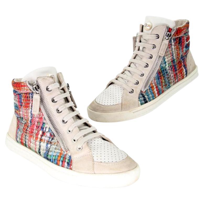 Chanel High Top Zip 36 Tweed CC Mother of Pearl Sneakers CC-0502N-0147 For Sale
