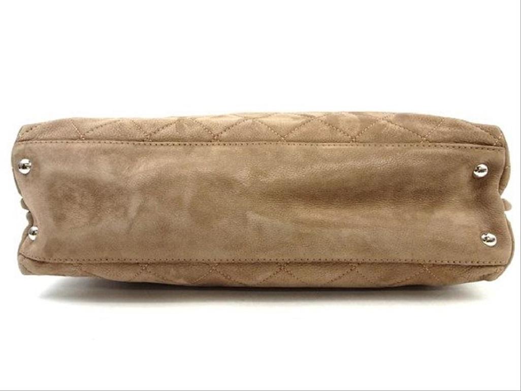 Chanel Hobo Extra Large Quilted 215439 Brown Suede Shoulder Bag 3