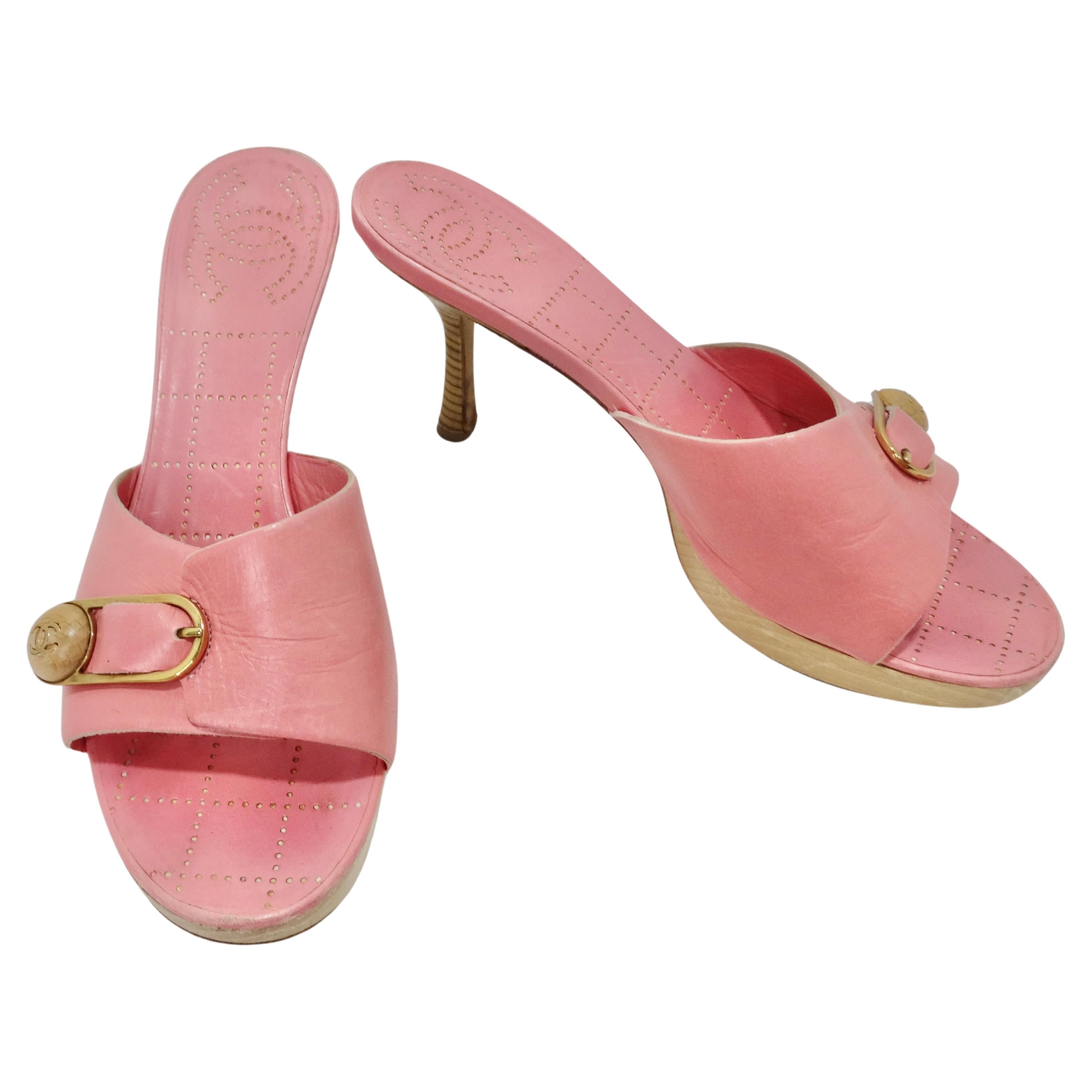 chanel pink flip flops size