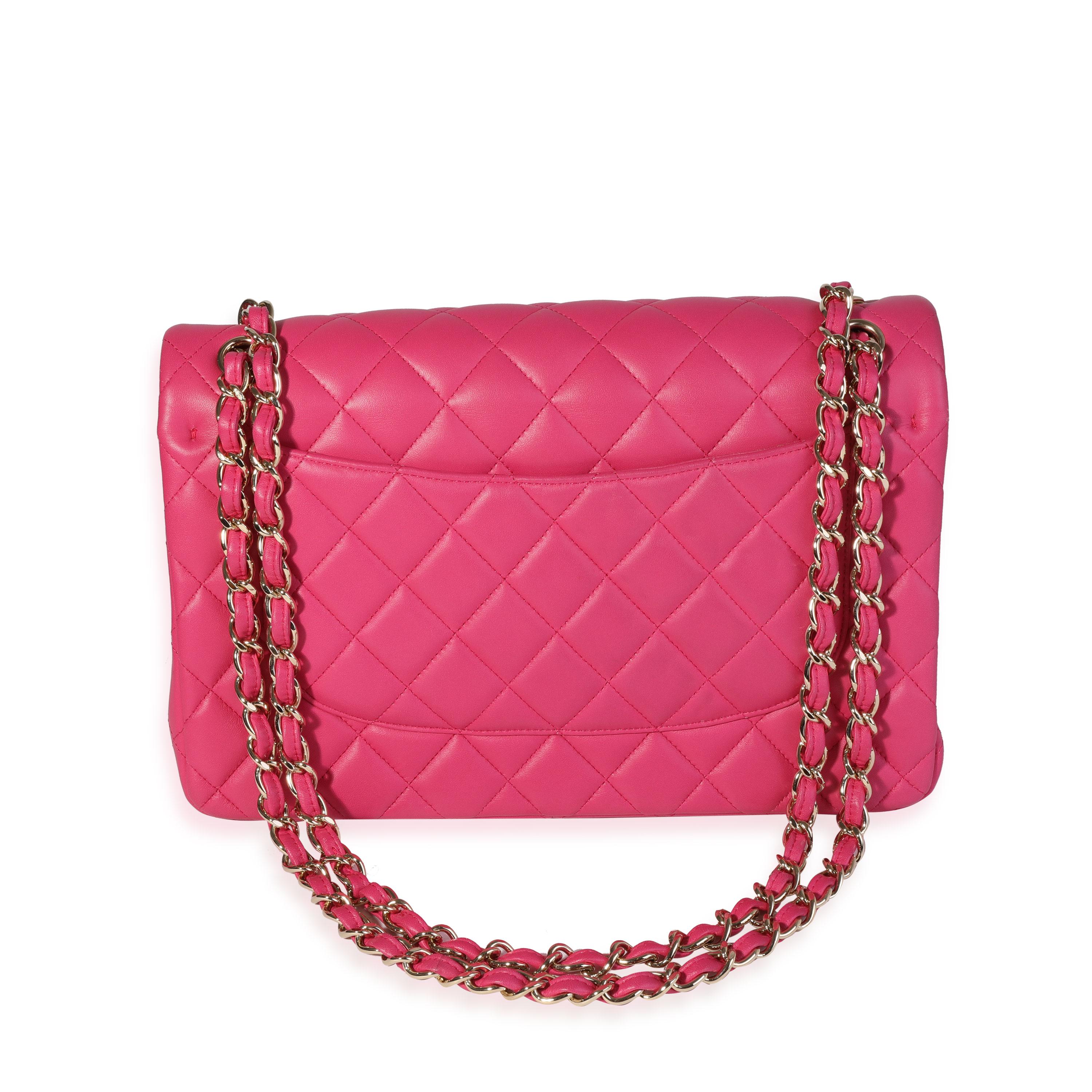 Klassische Jumbo-Doppelklappentasche aus gestepptem Lammfell in Hot Pink im Zustand „Hervorragend“ in New York, NY