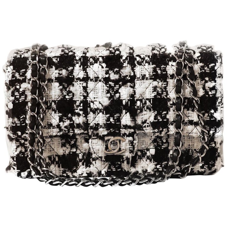 Chanel Houndstooth Tweed Double Flap Bag
