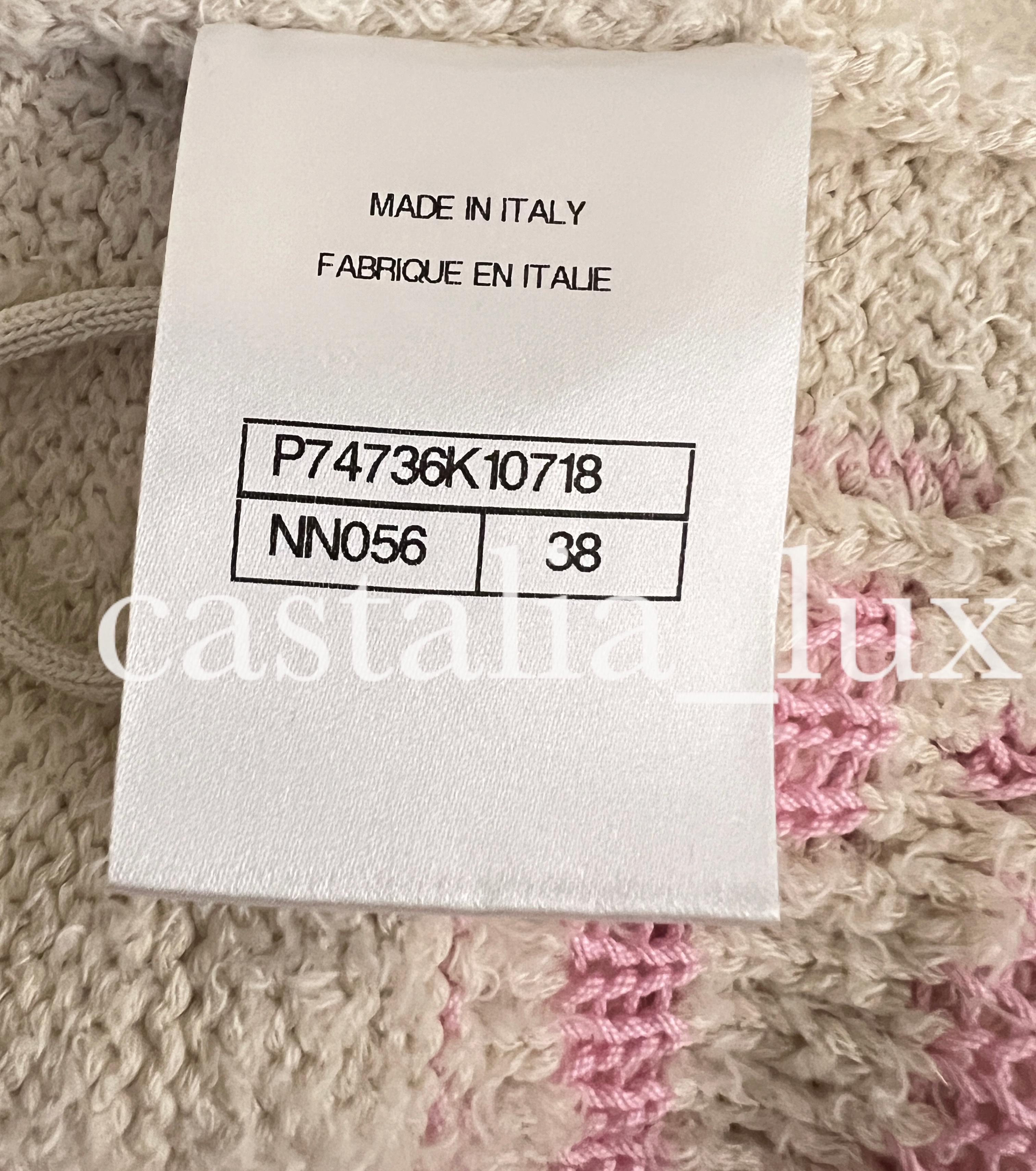 Chanel Icon New 2023 Logo-Jacke mit Gürtel mit Gürtel 13