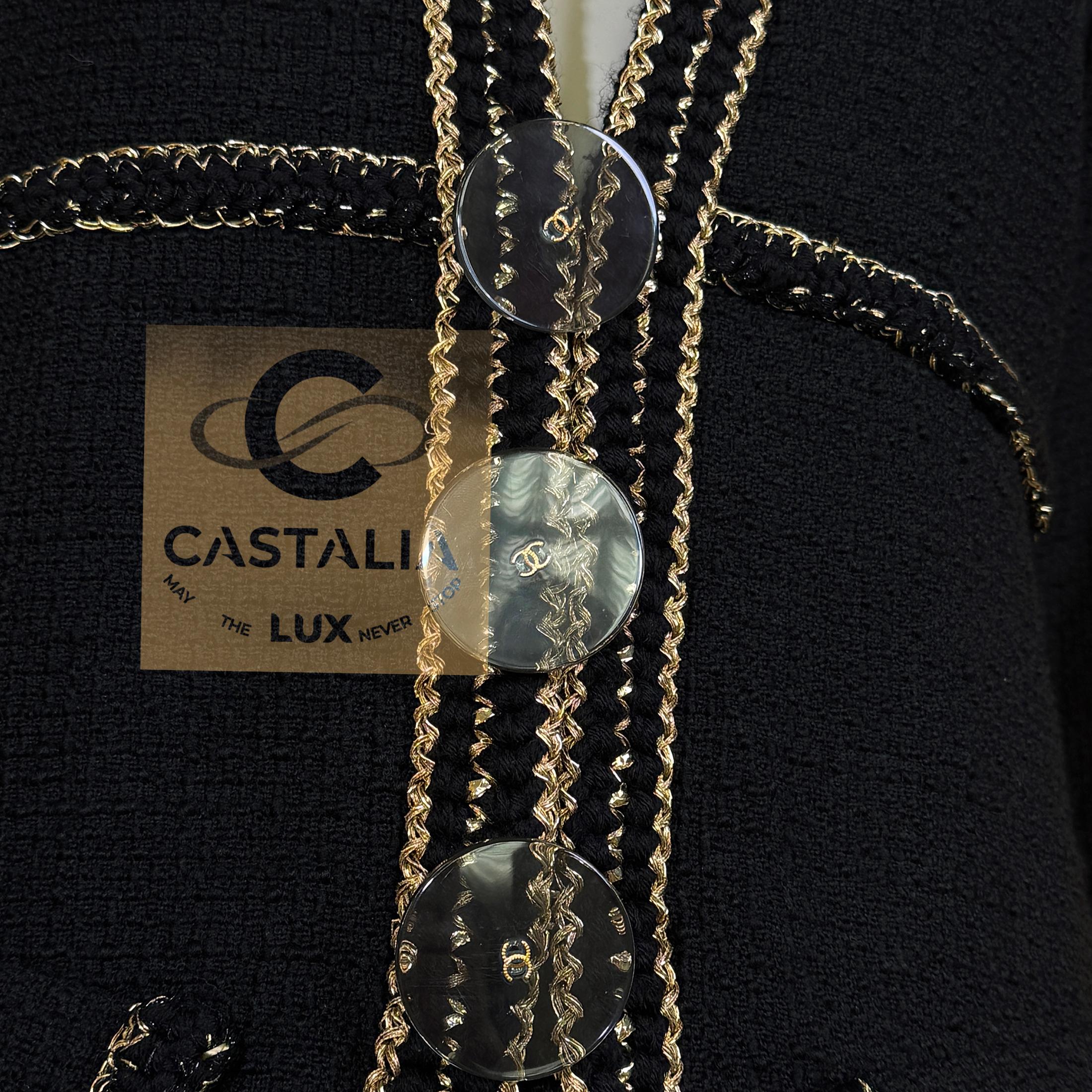 CHANEL Icon Paris / Cosmopolite Veste en tweed noir 40 FR en vente 6