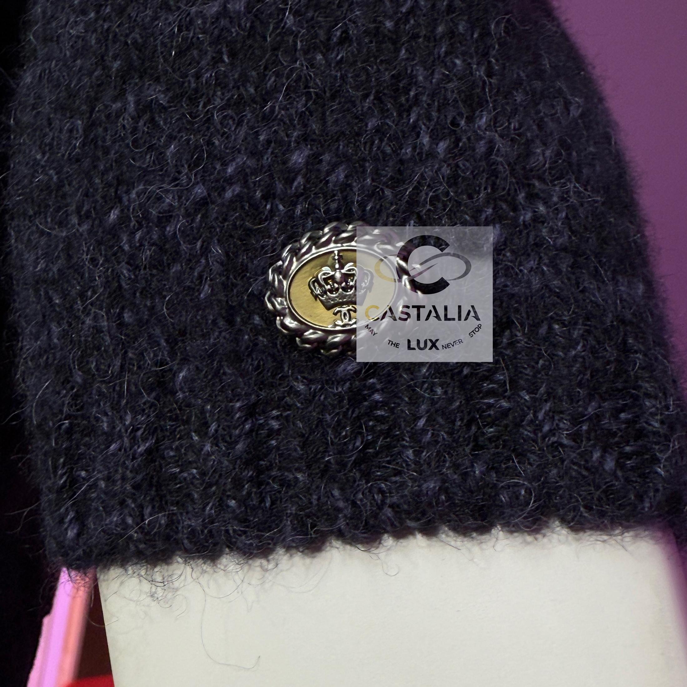 Chanel Icon París / Londres Jersey Gripoix Joya en venta 7