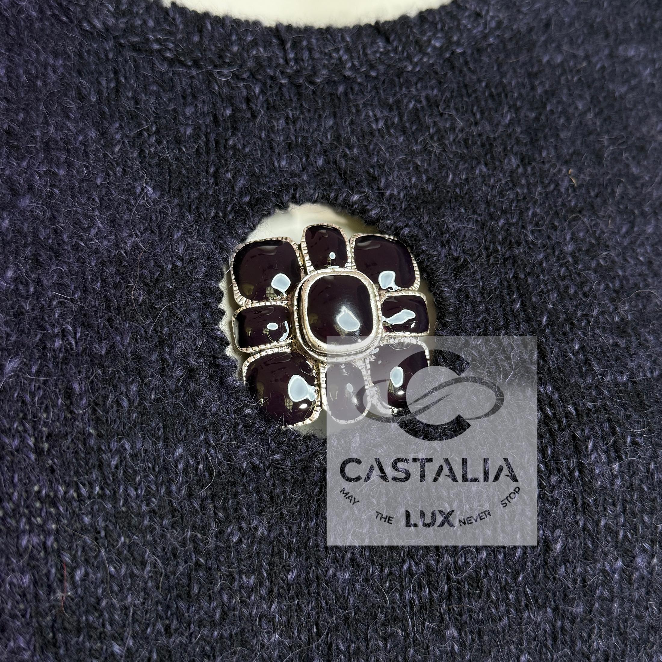 Chanel Icon París / Londres Jersey Gripoix Joya en venta 4