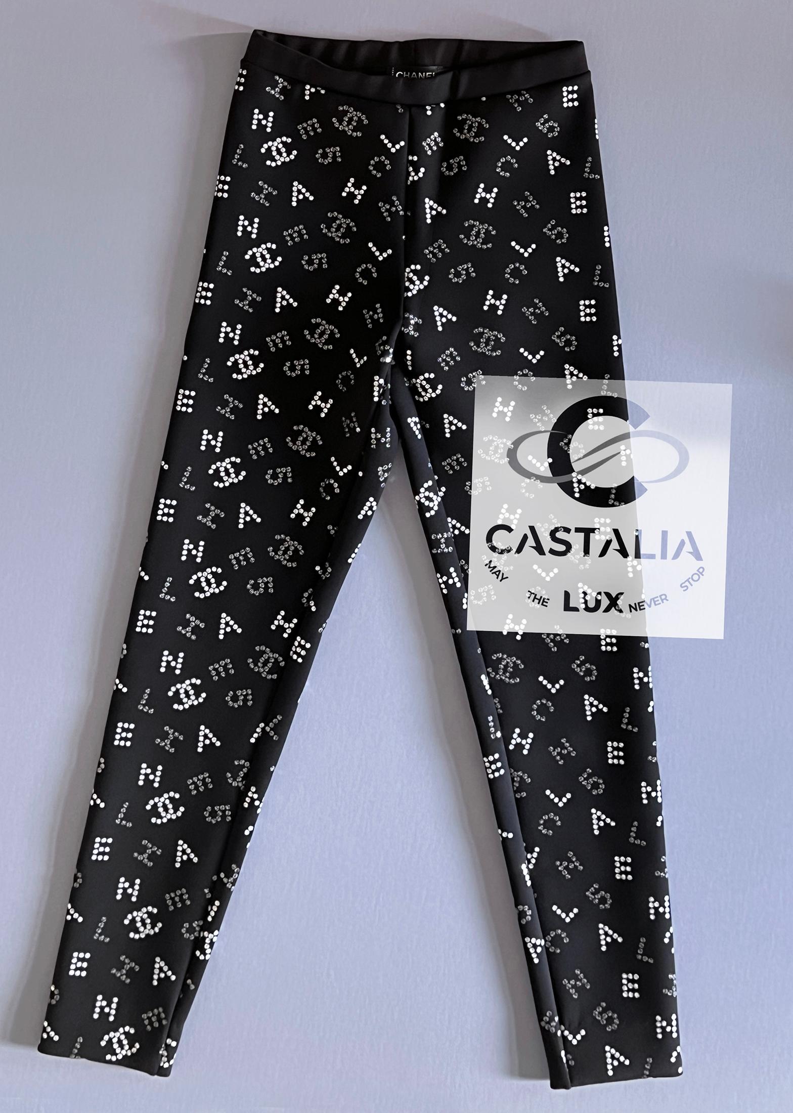 Chanel Iconic Vittoria Ceretti Stil CC Logo Schwarze Leggings 36 FR im Angebot 4