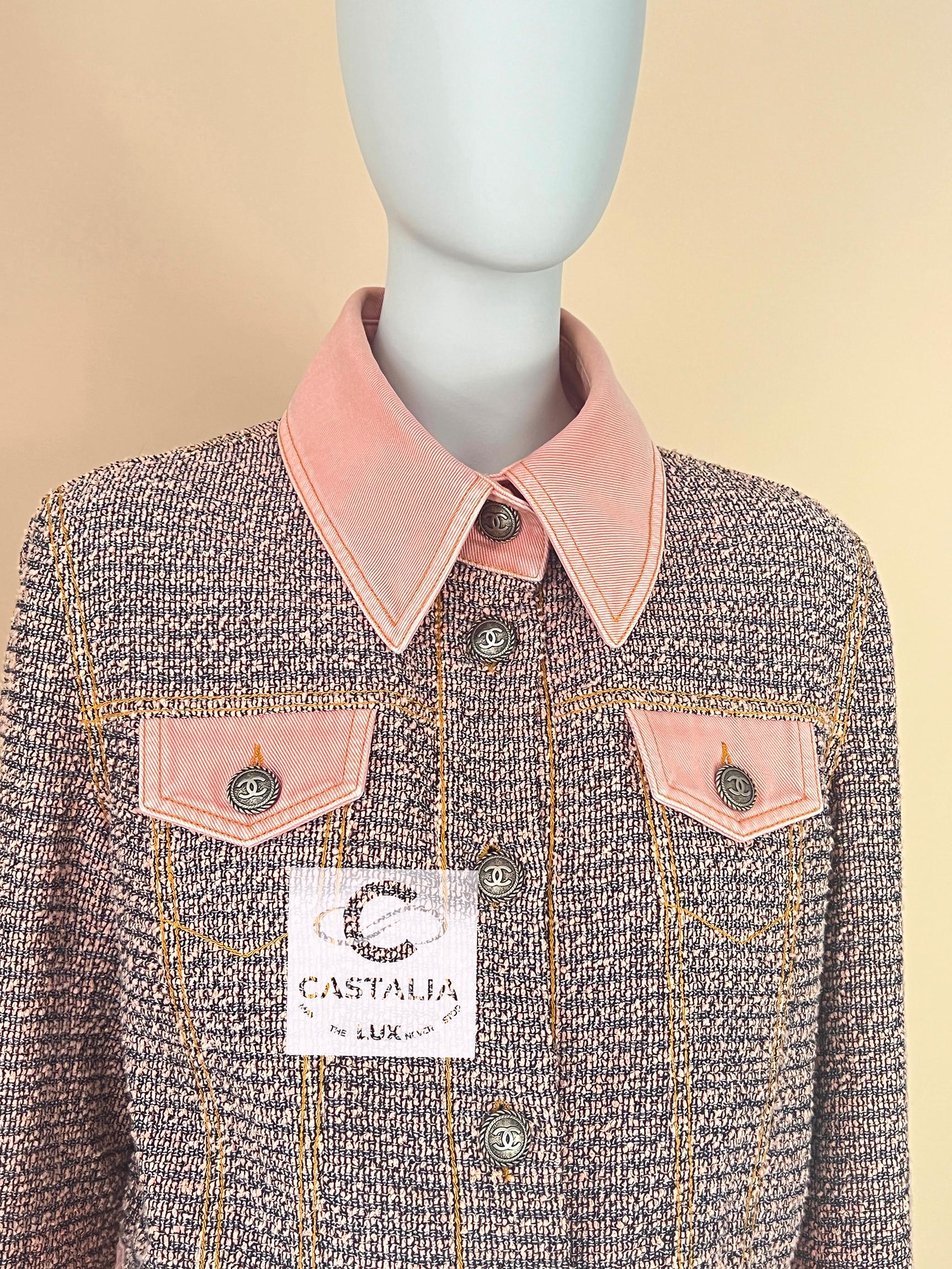 Chanel Iconic Ad Campaigner Giacca in tweed e denim rosa 38 FR in vendita 5