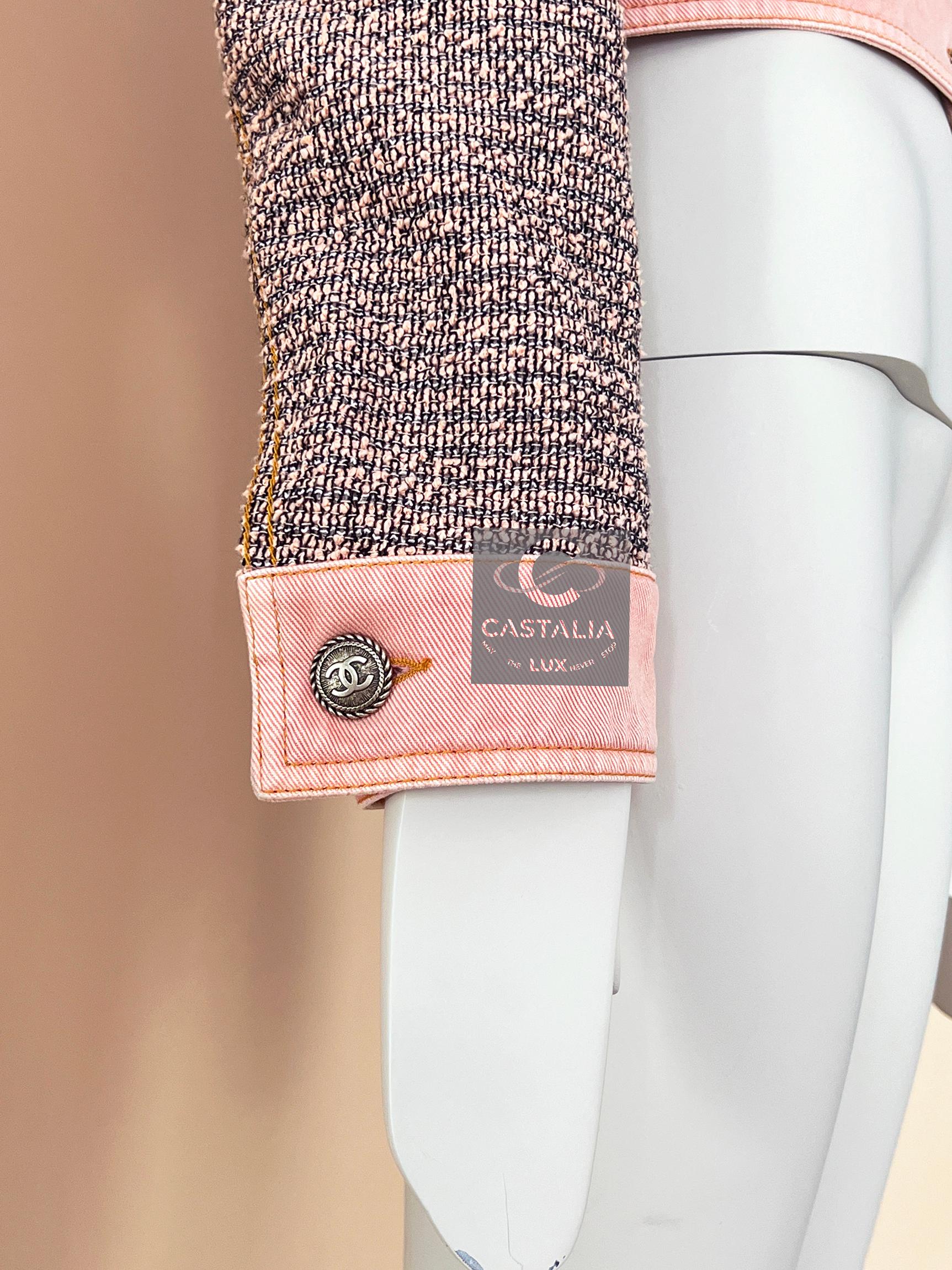 Chanel Iconic Ad Campaigner Giacca in tweed e denim rosa 38 FR in vendita 10
