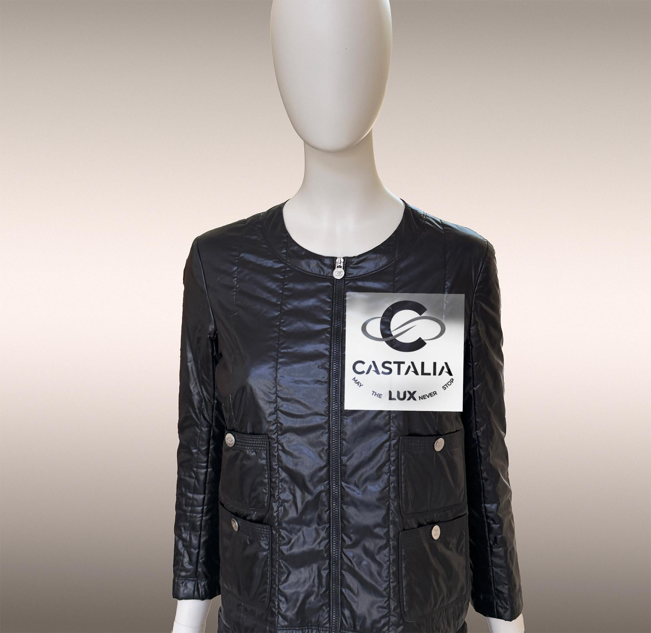 Chanel Iconic Black Lightweight Puffer Jacket 34 FR 3