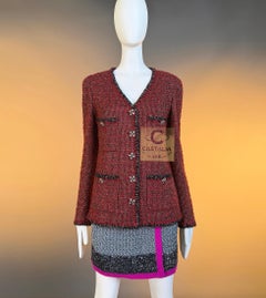 CHANEL Iconic CC Gripoix Buttons Burgundy Tweed Jacket 40 FR