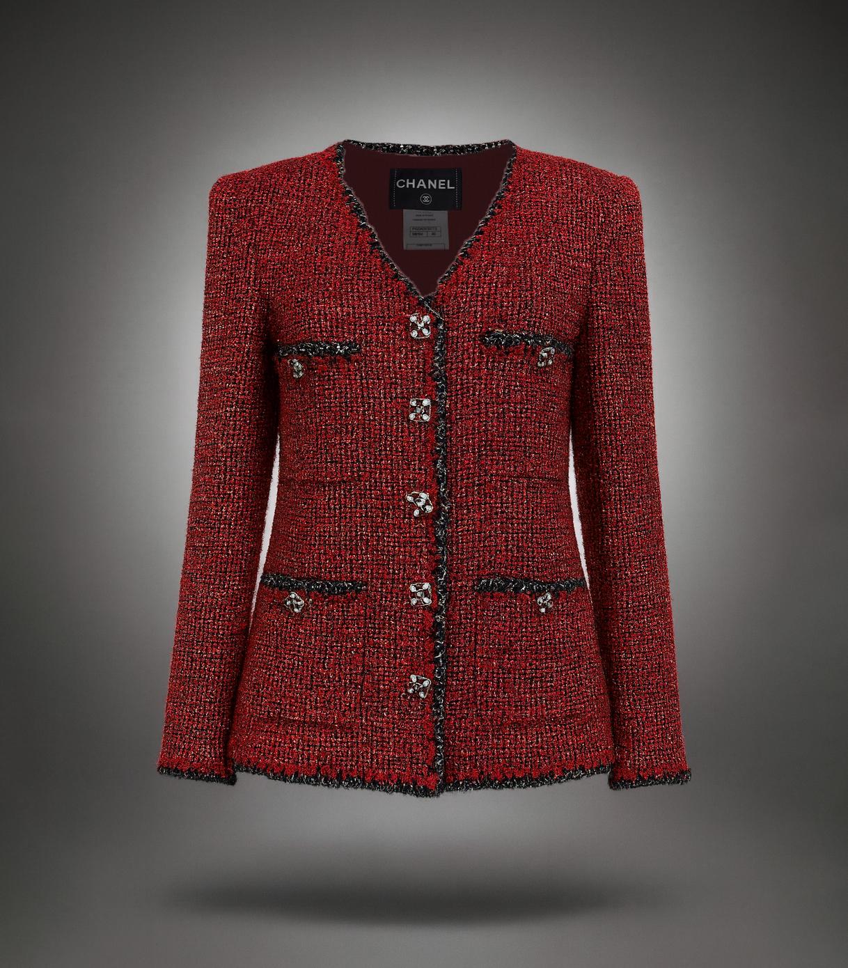 Chanel Iconic CC Gripoix Buttons Burgundy Tweed Jacket 40 FR in vendita