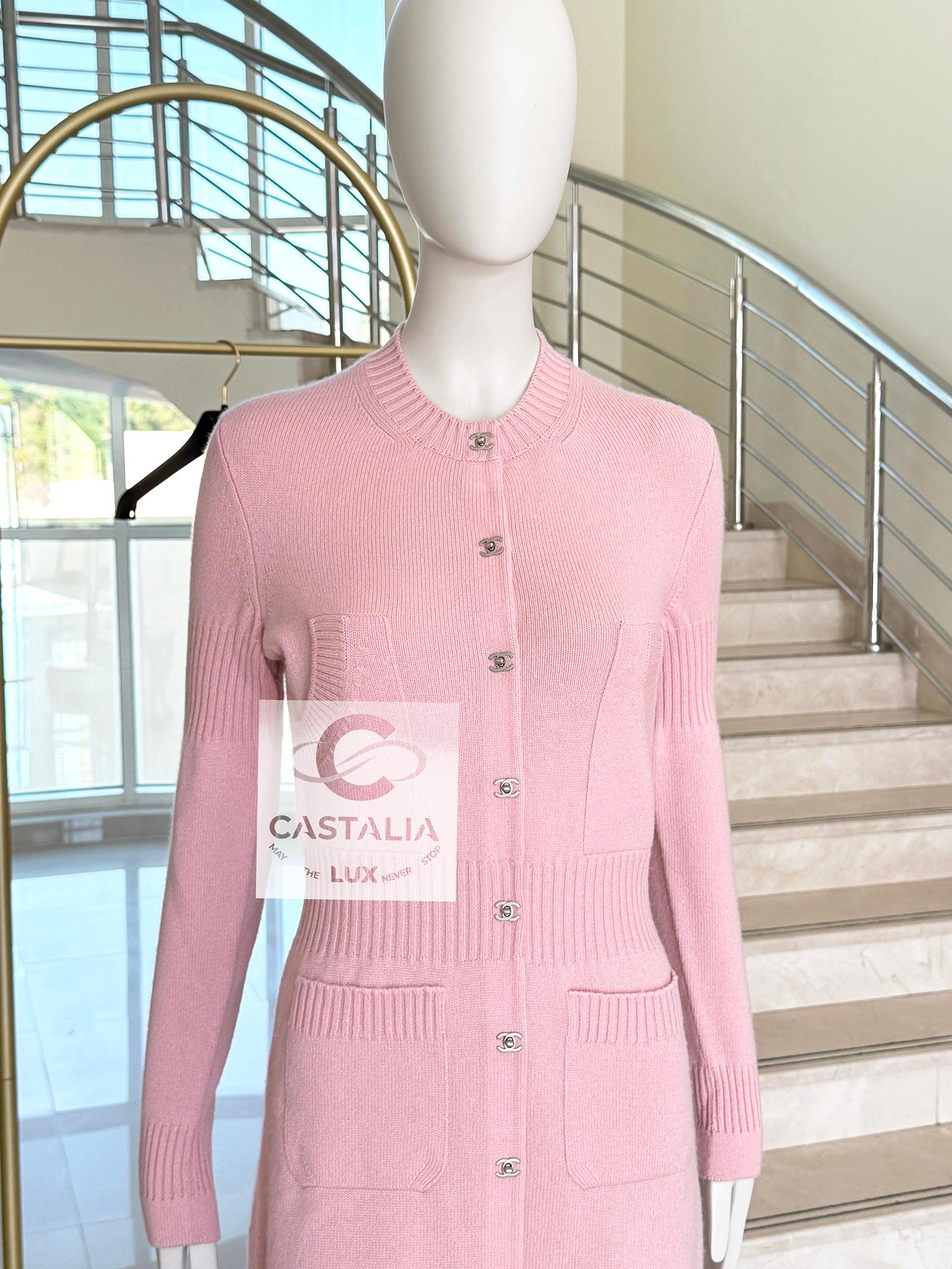 Chanel Iconic CC Turlock Cardigan in Pastel Pink 36 FR For Sale 5