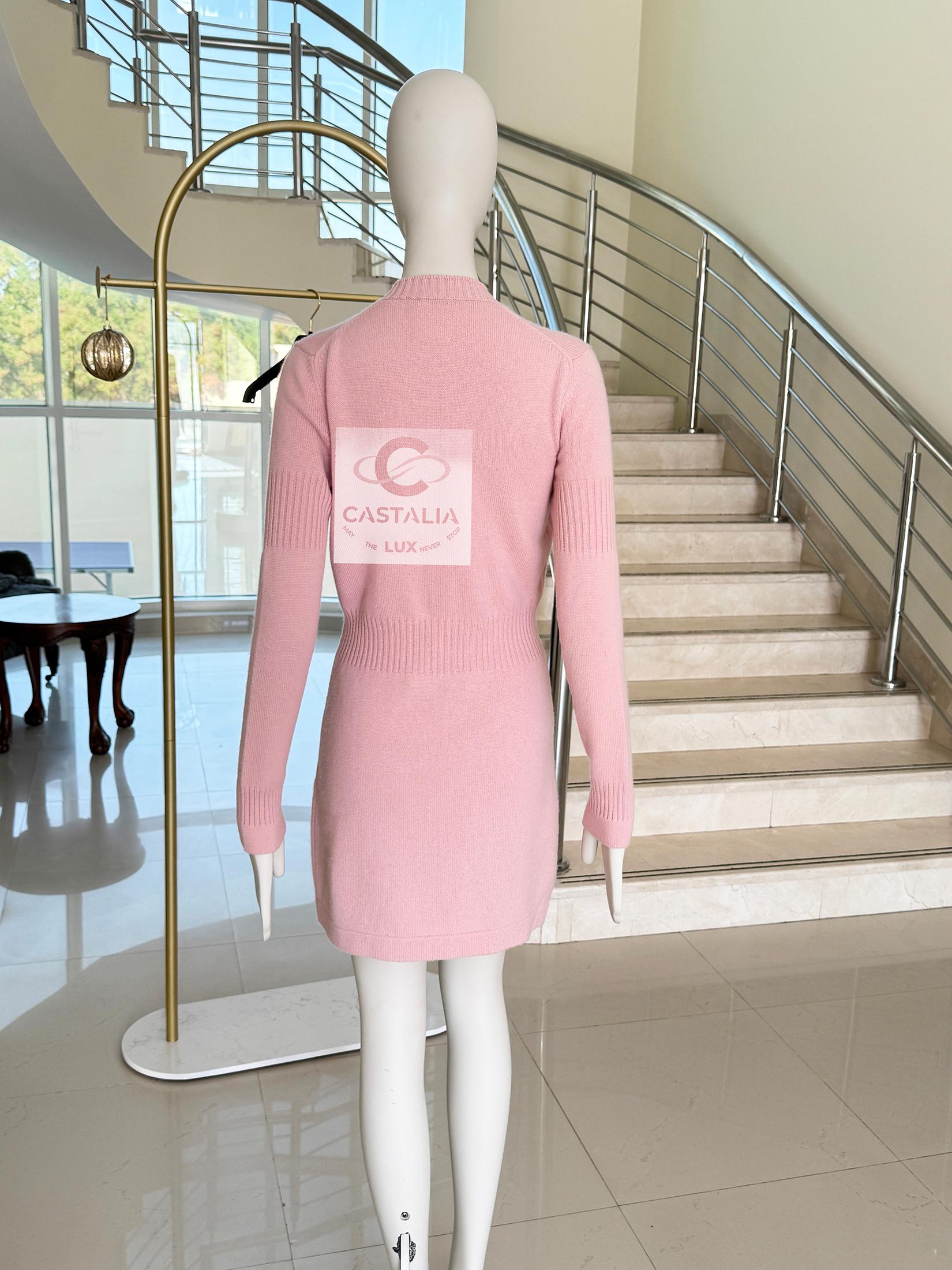 Chanel Iconic CC Turlock Cardigan in Pastel Pink 36 FR For Sale 6