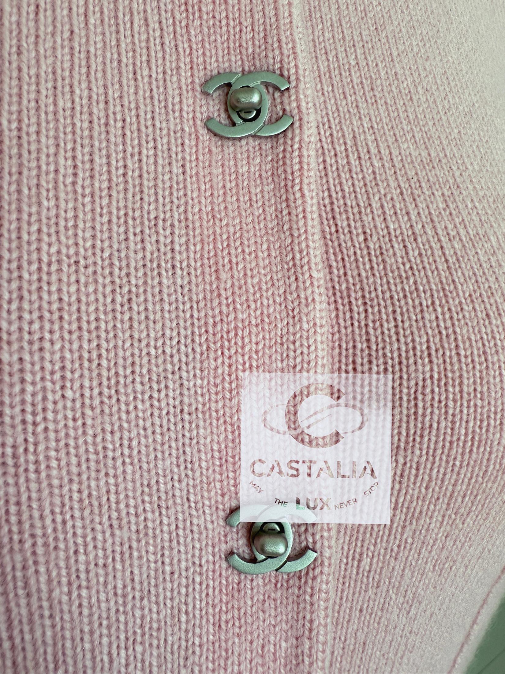 Chanel Iconic CC Turlock Cardigan in Pastel Pink 36 FR 6