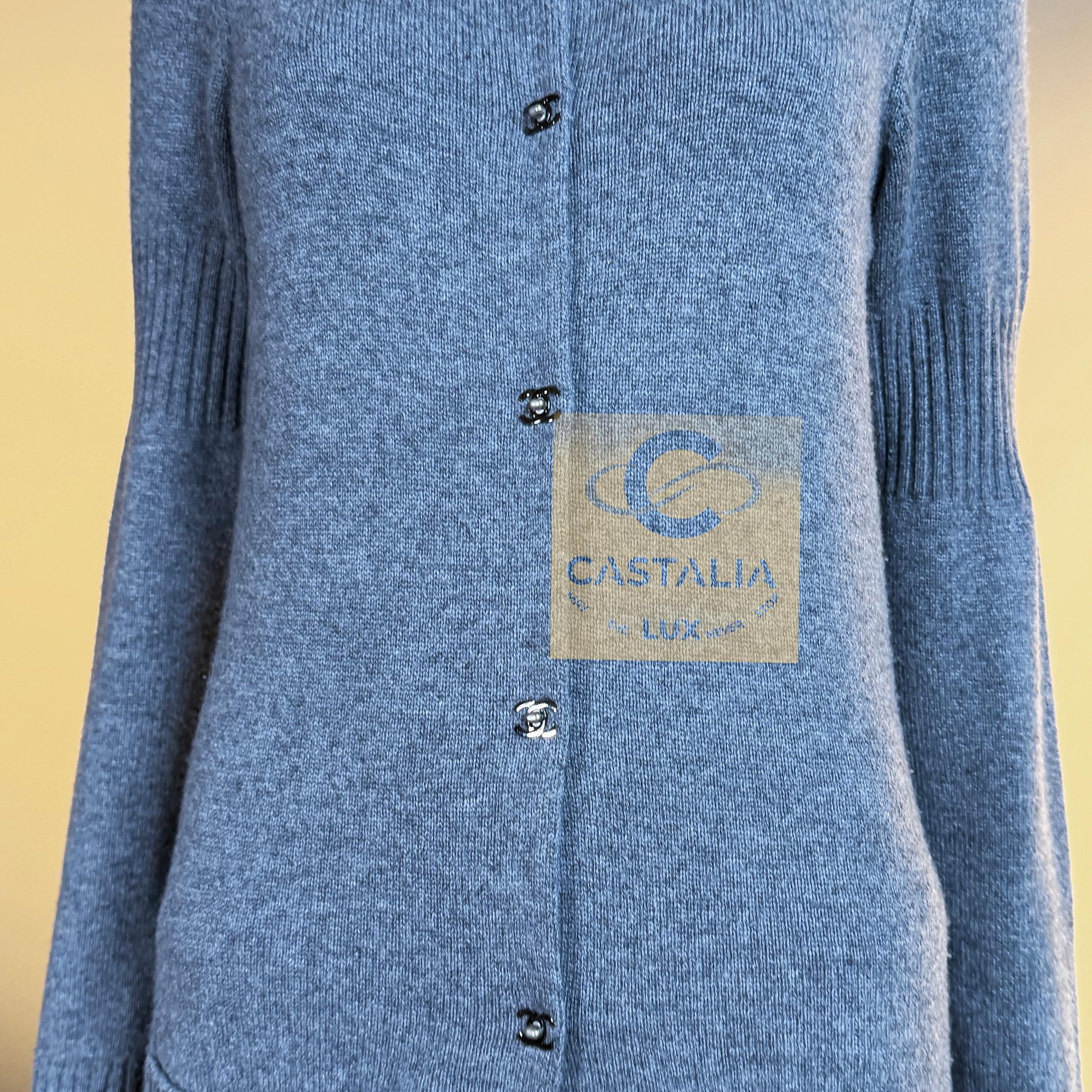 CHANEL Iconic CC Turnlock Grau Strickjacke 36 FR im Angebot 4