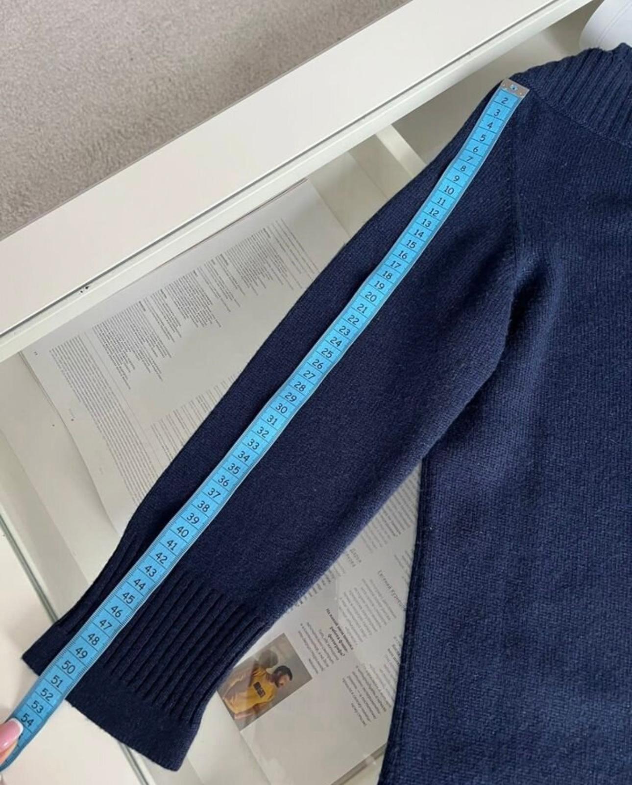 Women's or Men's Chanel Iconic CC Turnlock Navy Cashmere Dress