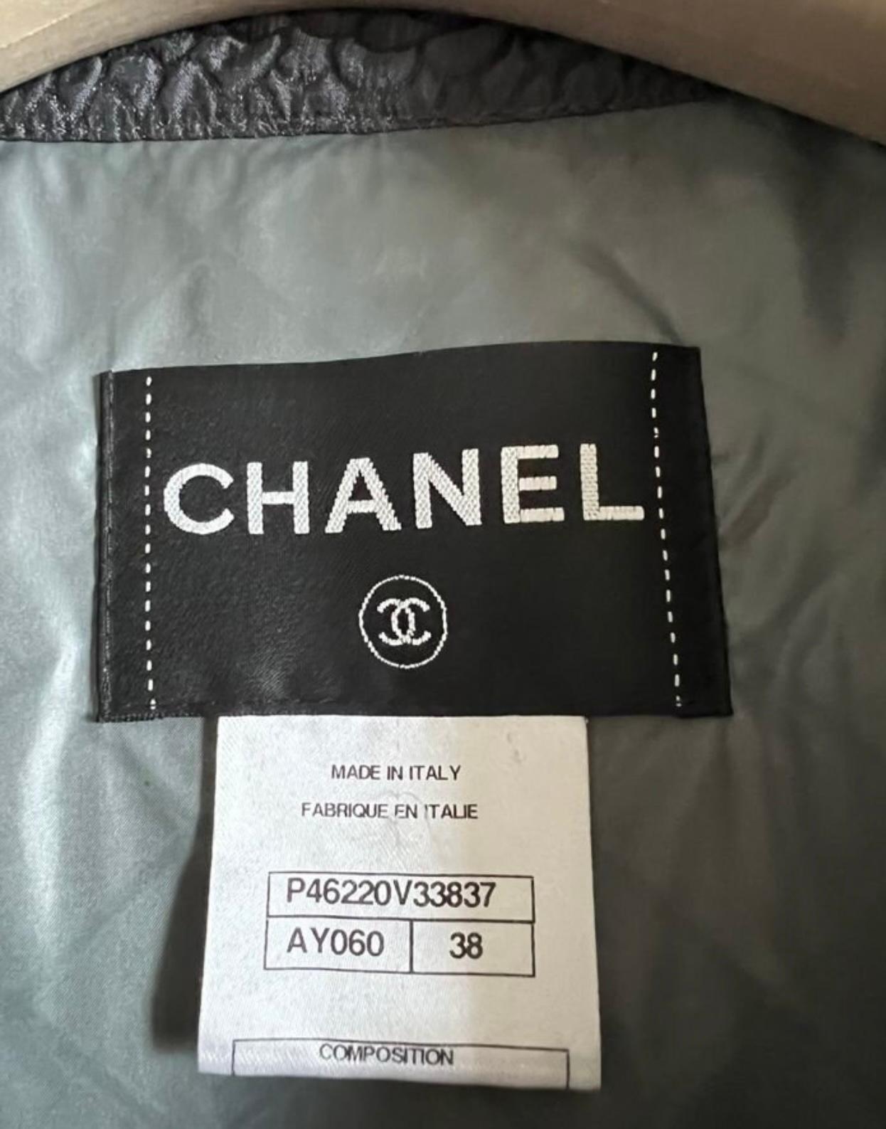 Chanel Iconic Cocoon Style Black Coat with Camellias Pattern For Sale 5