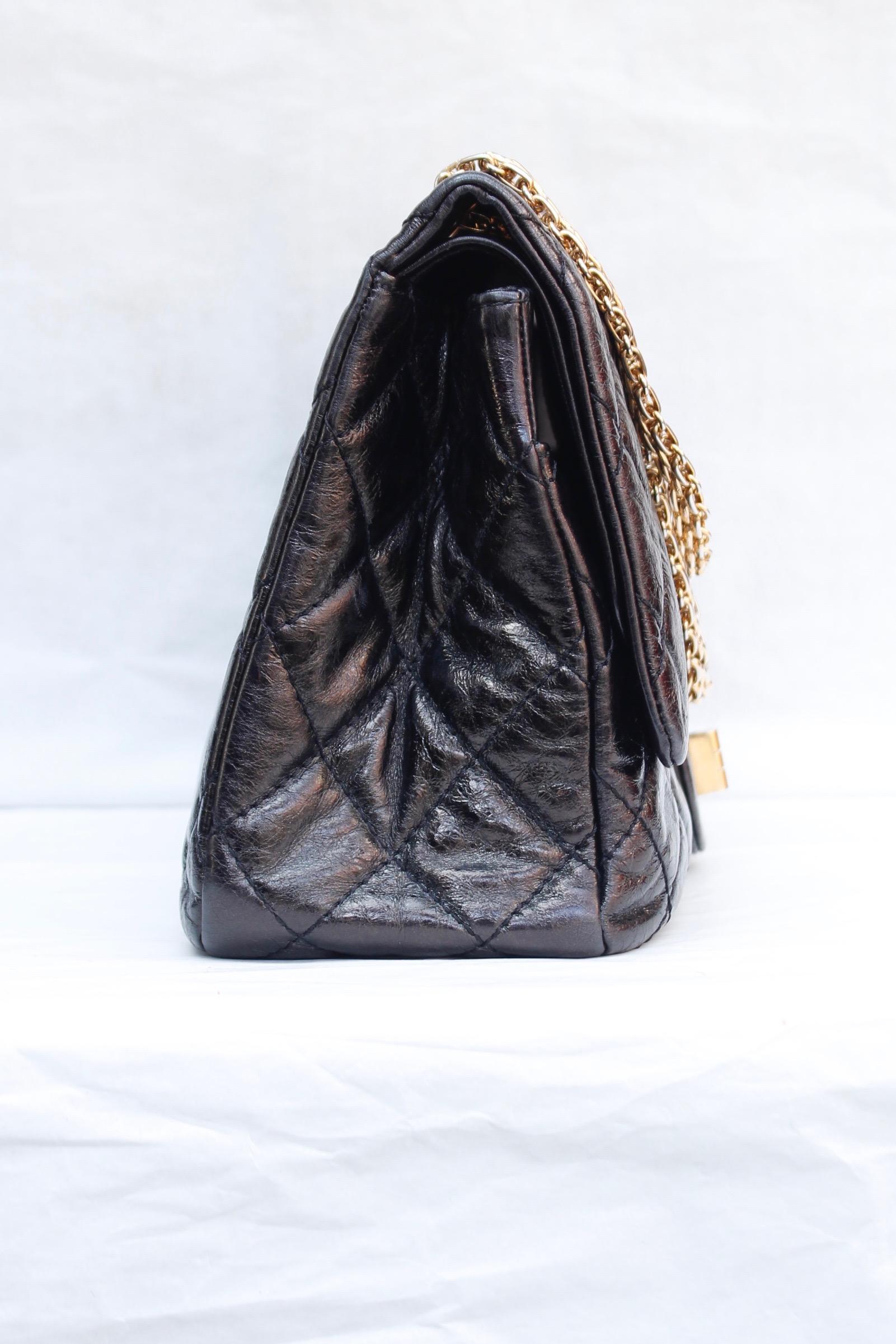 Women's Chanel iconic cracked patent leather 2.55 bag, 2006/2008 For Sale