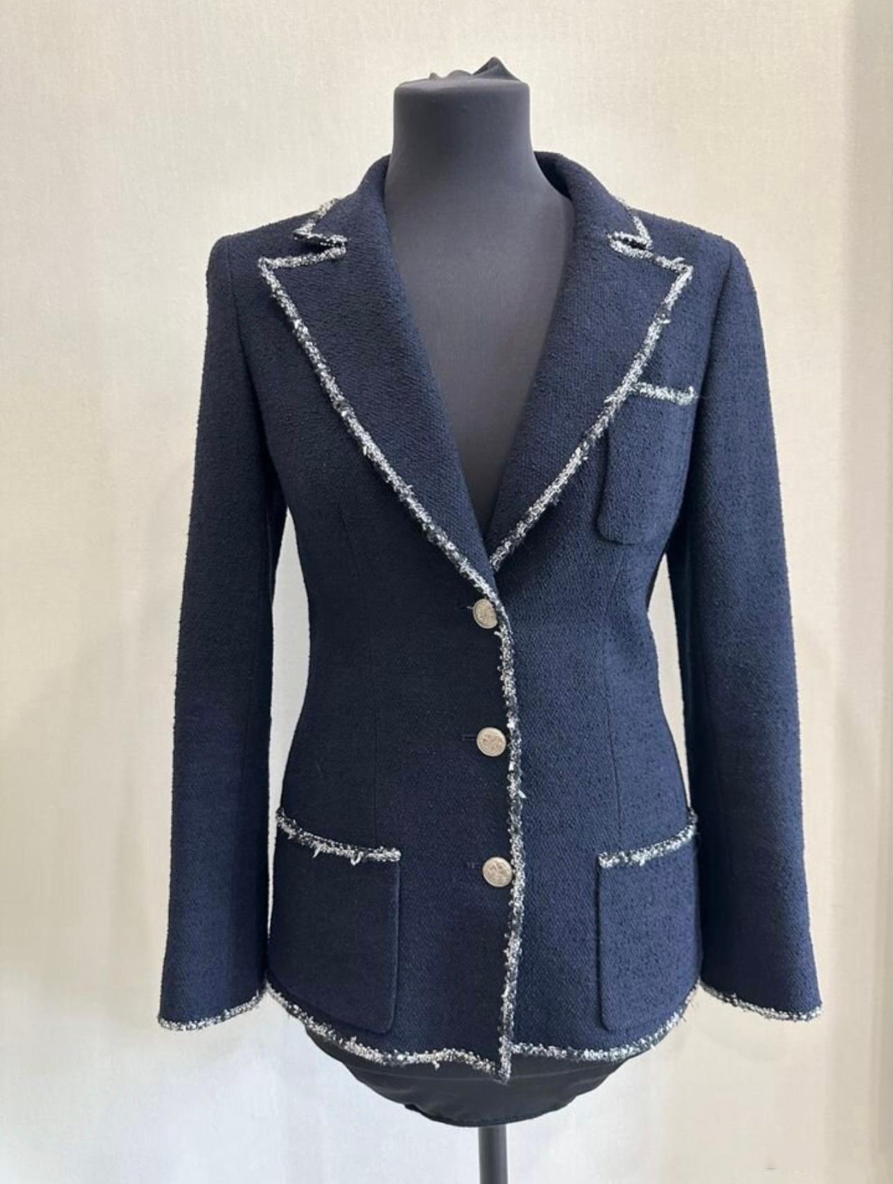 L'iconica giacca in tweed di Chanel Il Diavolo veste Prada 1