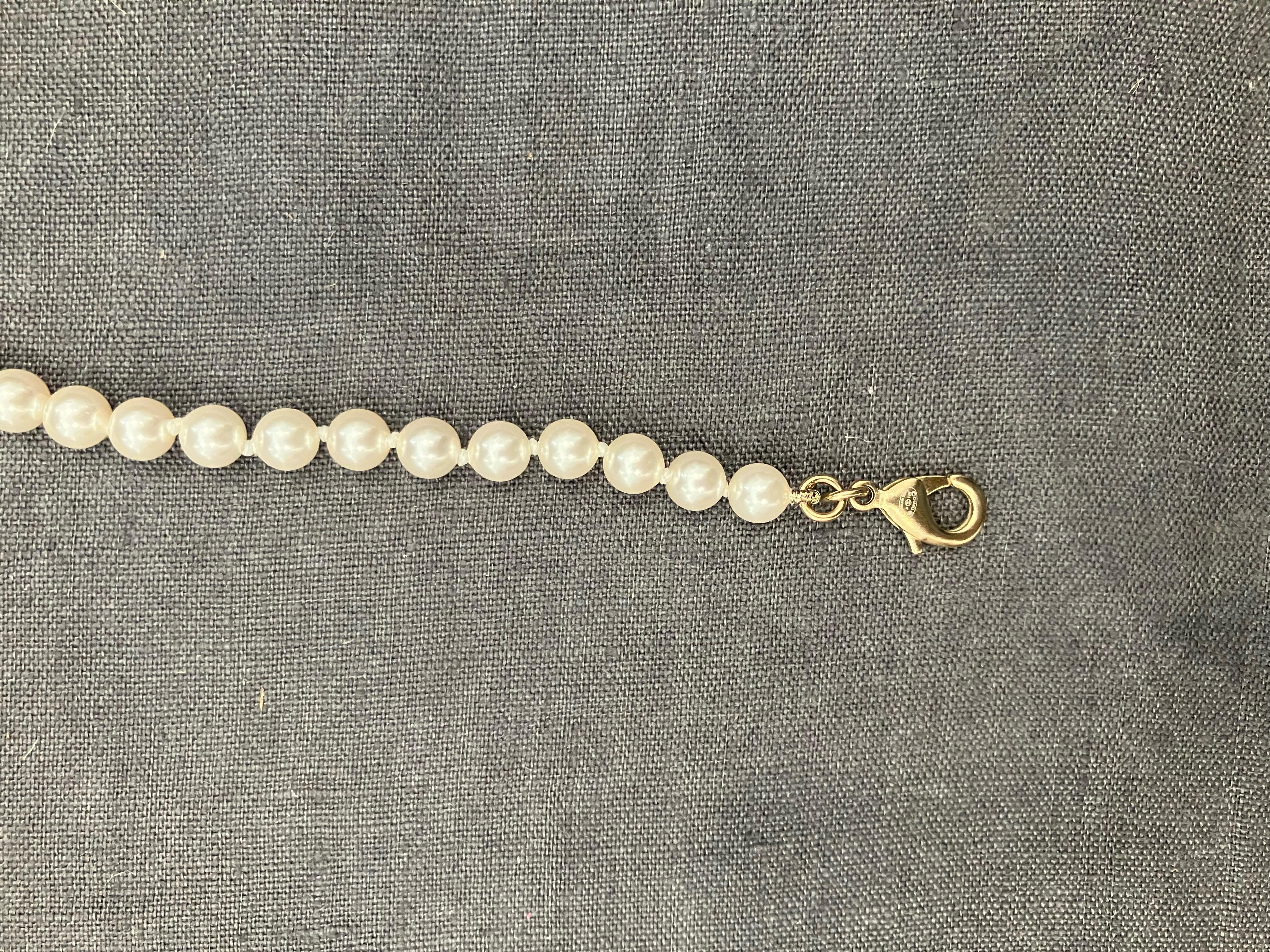 Chanel Iconic Faux Pearls Logo Necklace For Sale 1