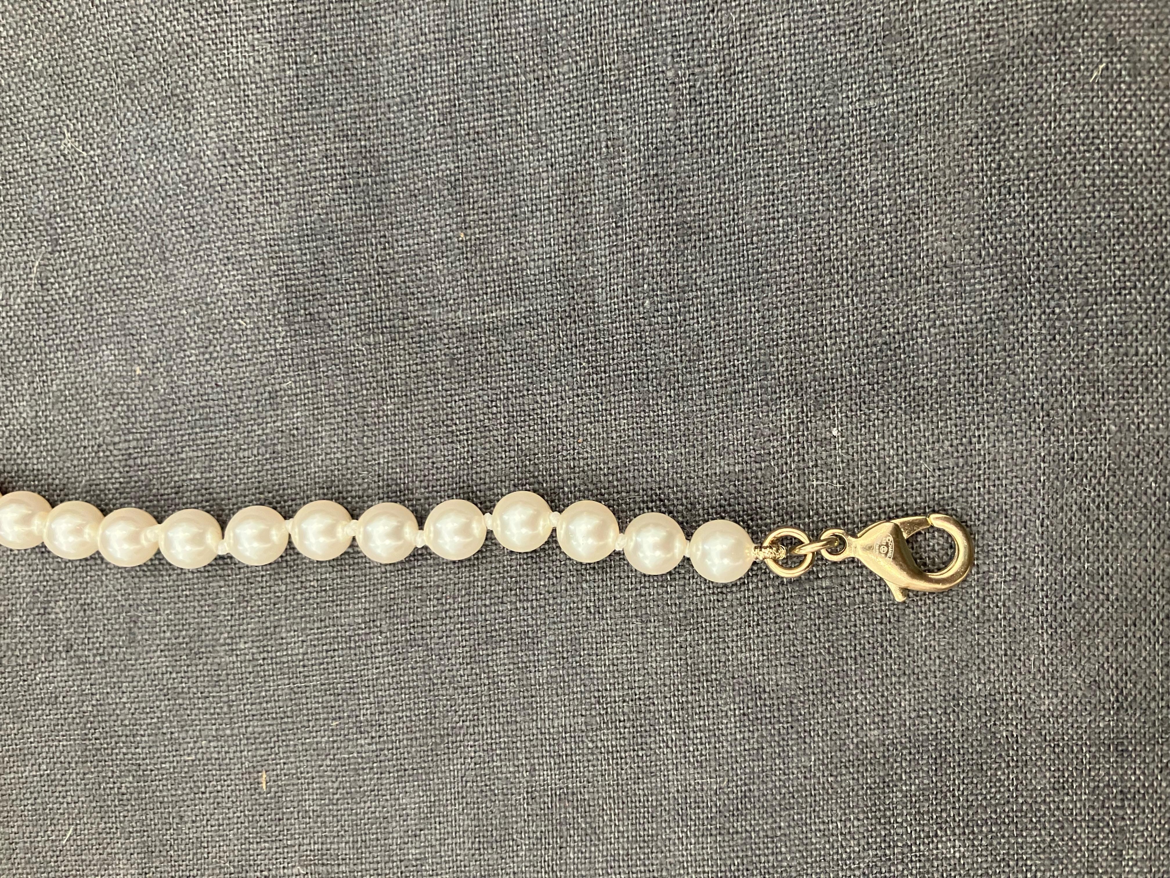 Chanel Iconic Faux Pearls Logo Necklace For Sale 2