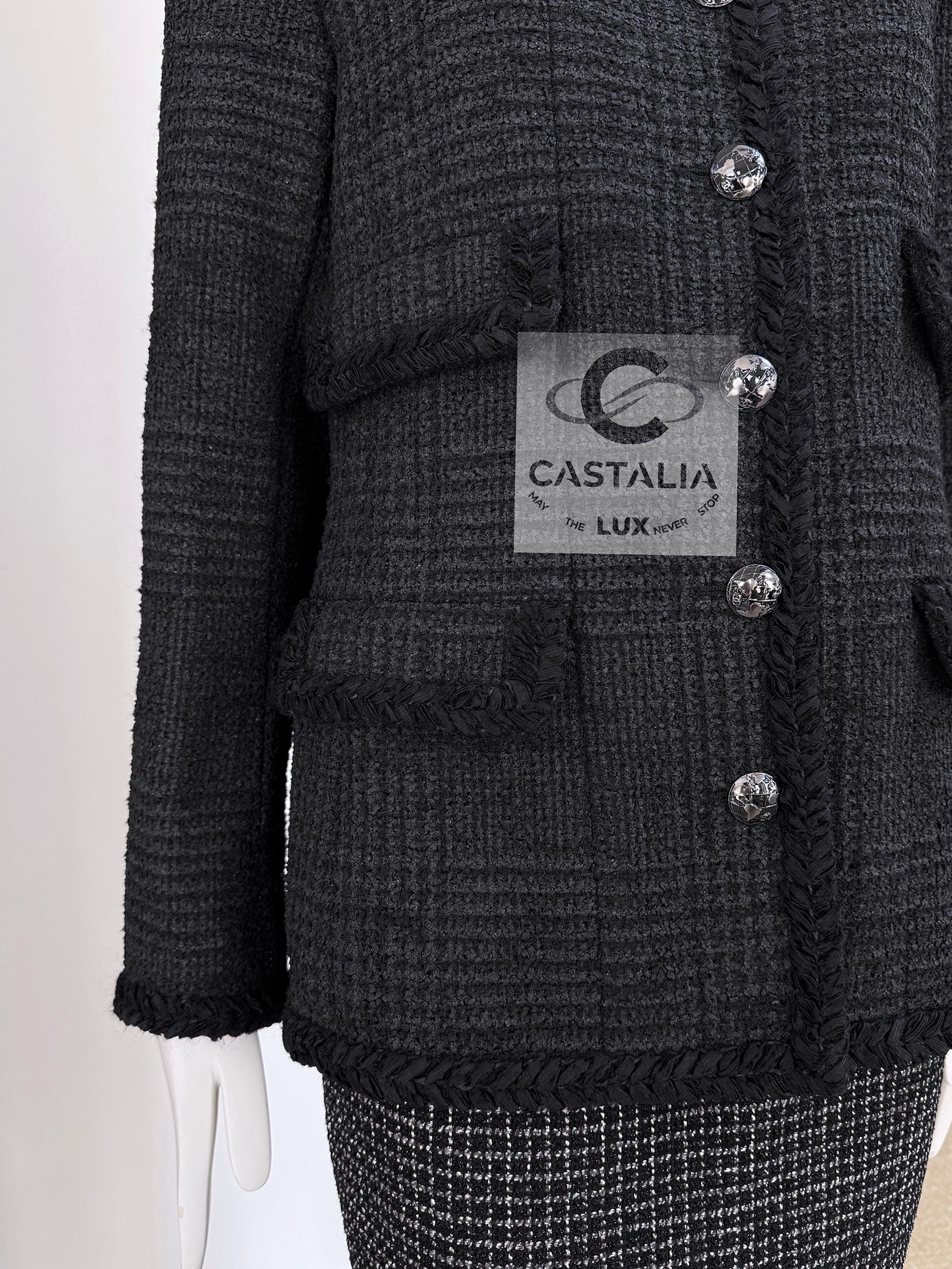 Chanel Iconic Globalization Werbekampagne Schwarze Tweed-Jacke 42 FR im Angebot 9