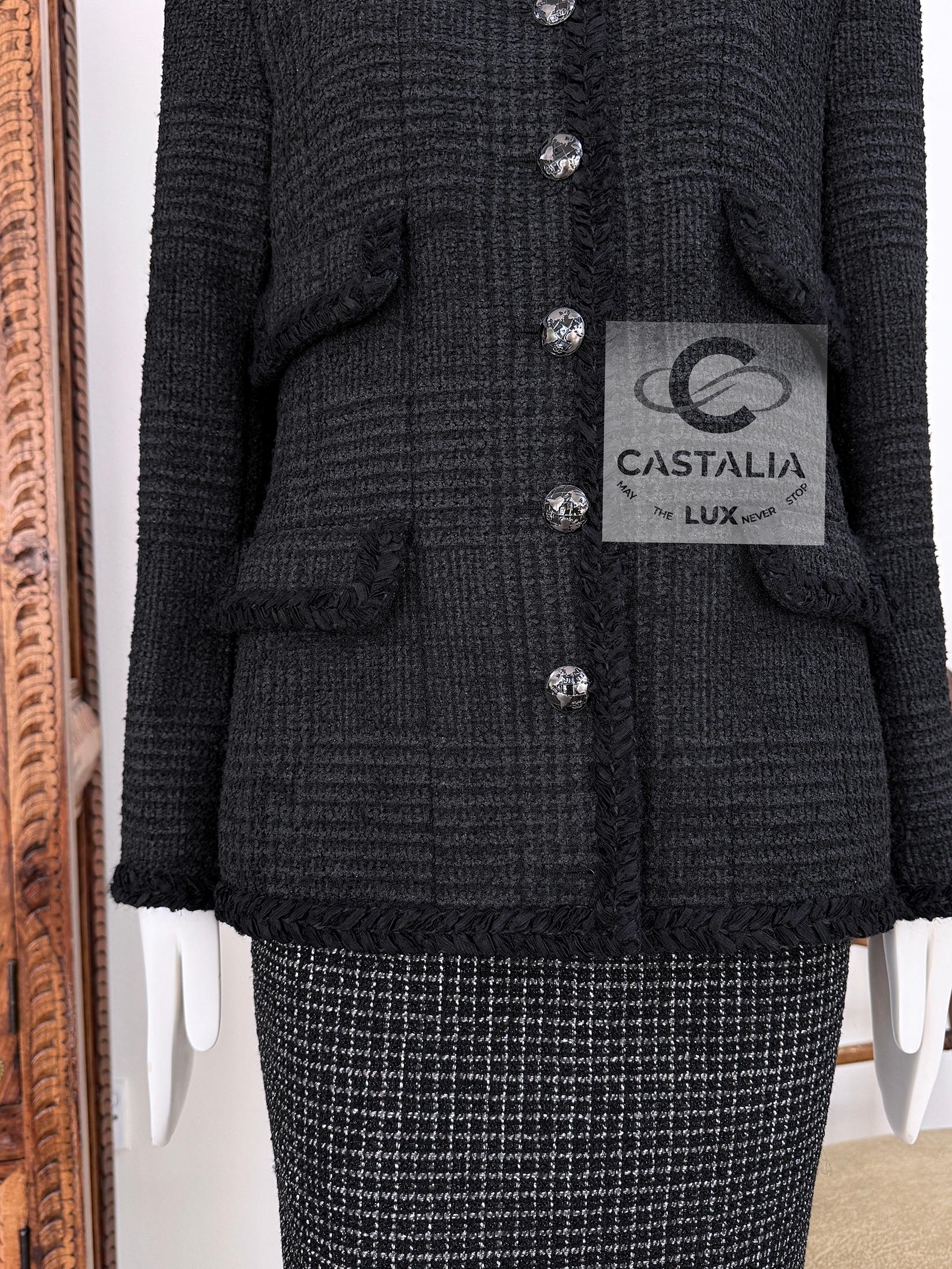 Chanel Iconic Globalization Ad Campaign Black Tweed Jacket 42 FR For Sale 12
