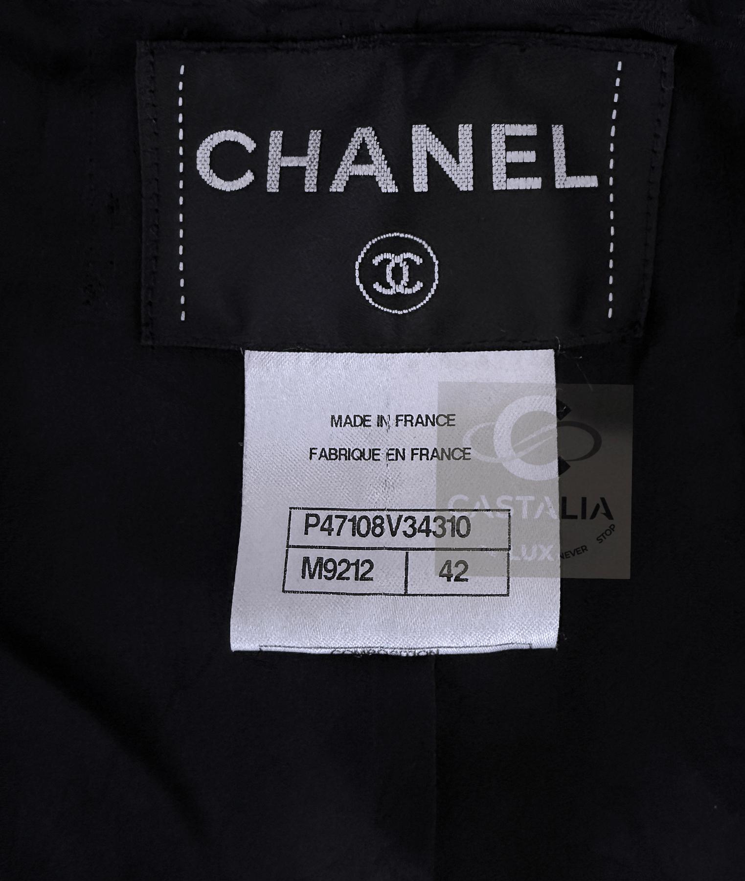 CHANEL Campaña publicitaria globalización icónica Chaqueta de tweed negra 42 FR en venta 13