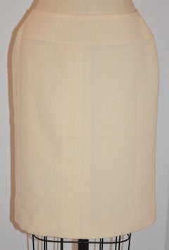 Chanel Iconic Ivory Wool Boucle Zippered Skirt