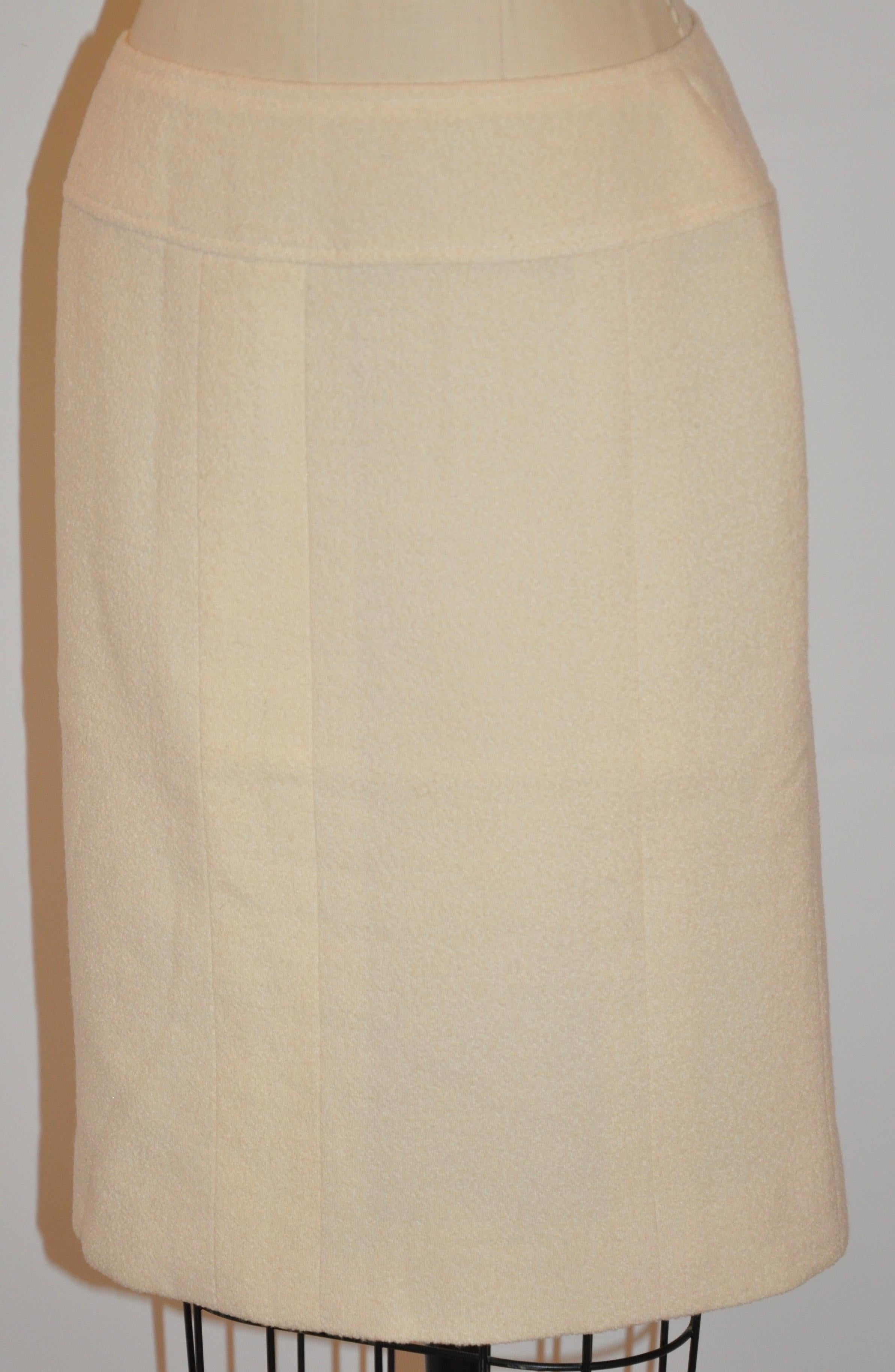 Beige Chanel Iconic Ivory Wool Boucle Zippered Skirt For Sale