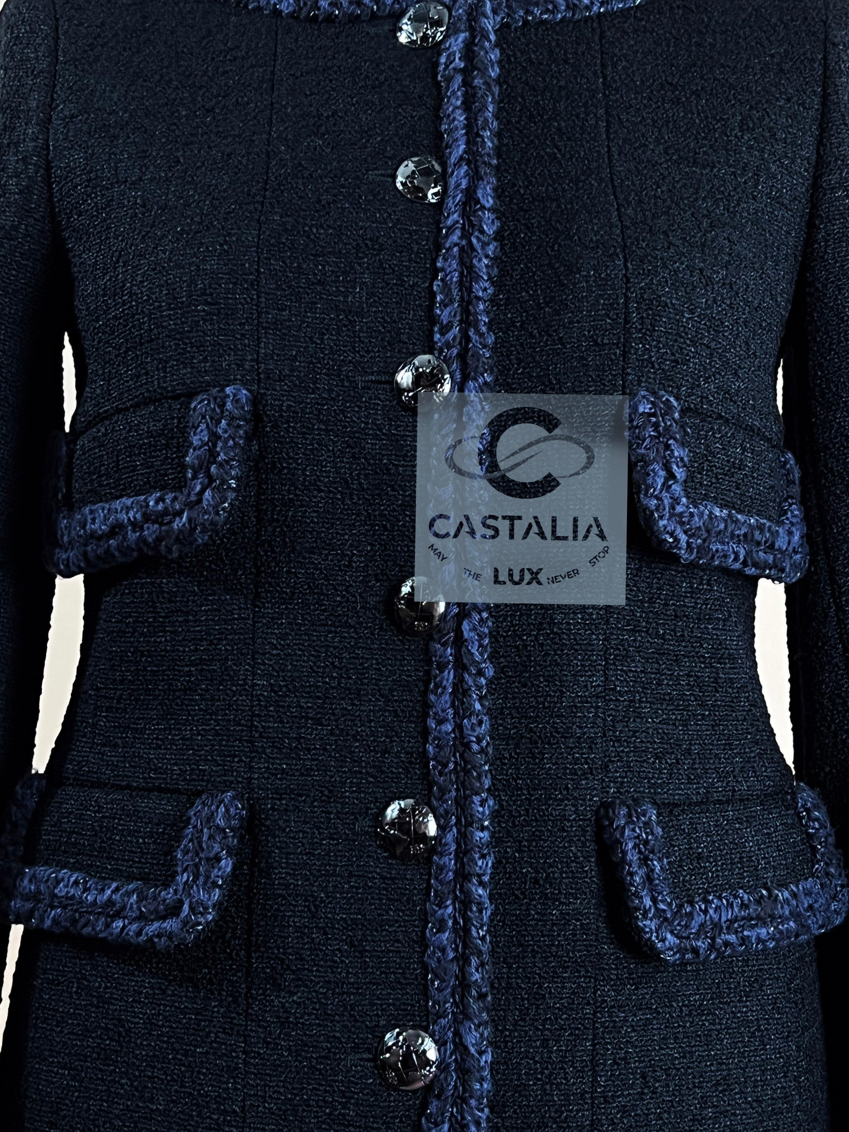 Chanel Iconic Keira Knightley Style Black Tweed Jacket 40 FR For Sale 7