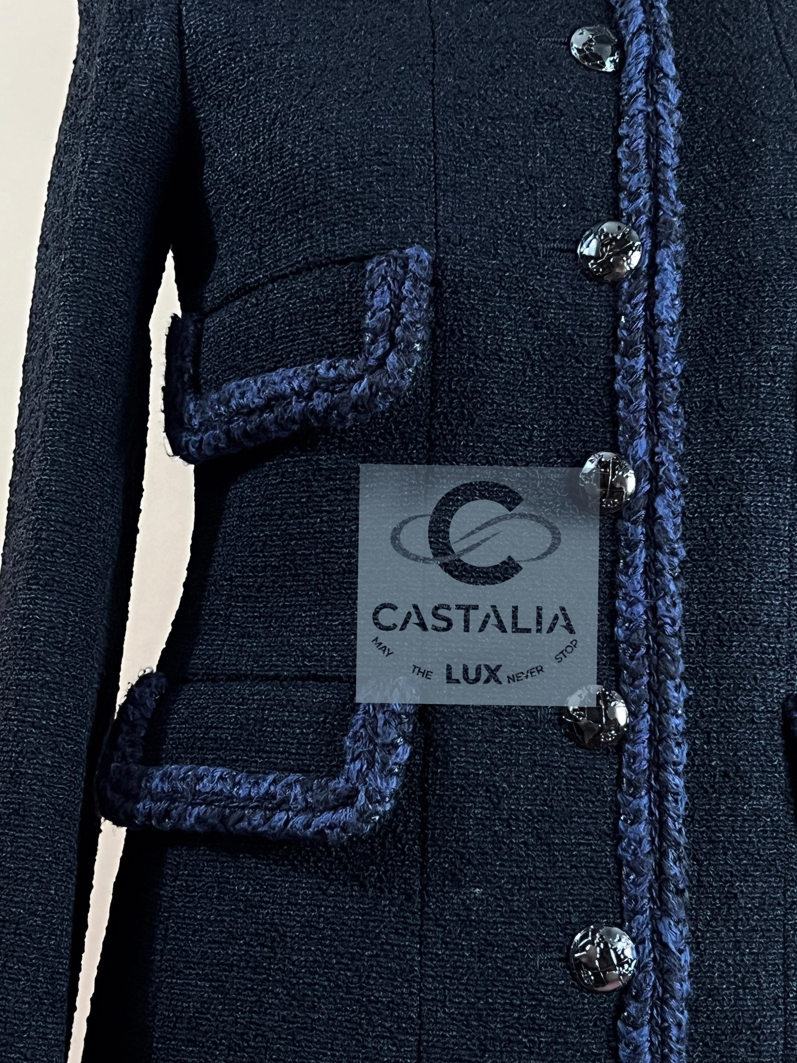 Chaqueta de tweed negra estilo Chanel Iconic Keira Knightley 40 FR en venta 7