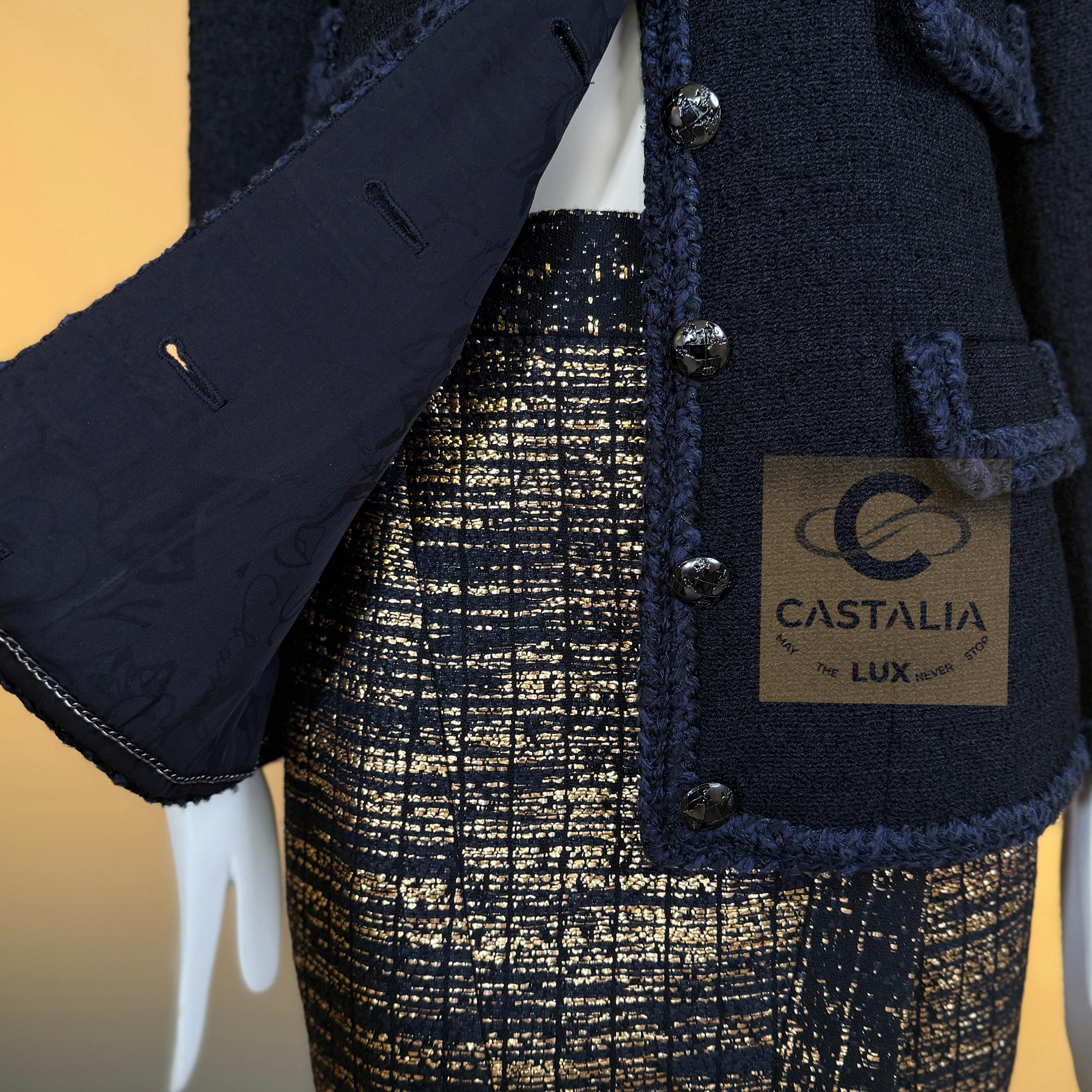 CHANEL Iconique Keira Knightley Style Veste en Tweed Noir 40 FR en vente 9