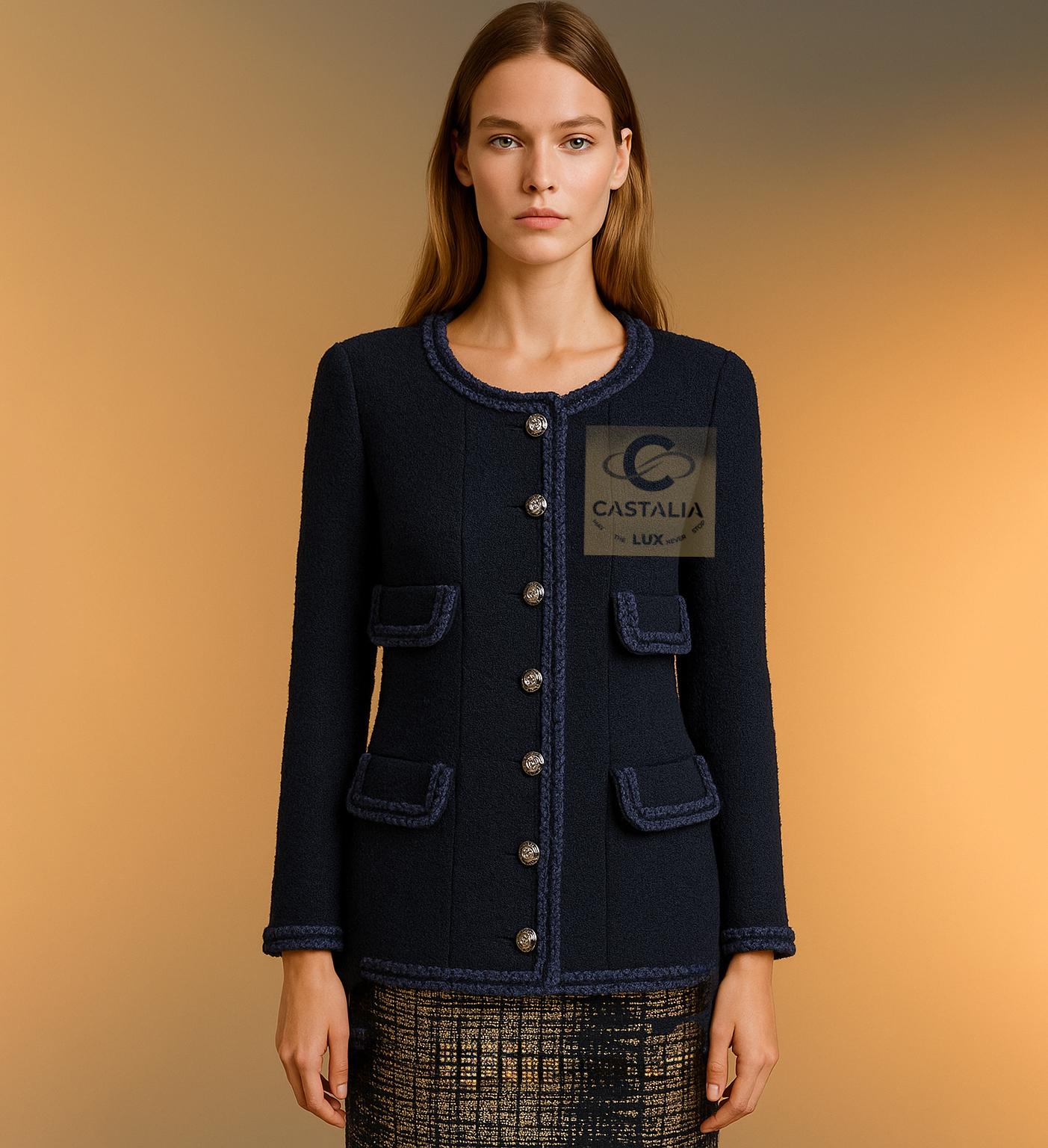 CHANEL Iconique Keira Knightley Style Veste en Tweed Noir 40 FR Neuf - En vente à Dubai, AE