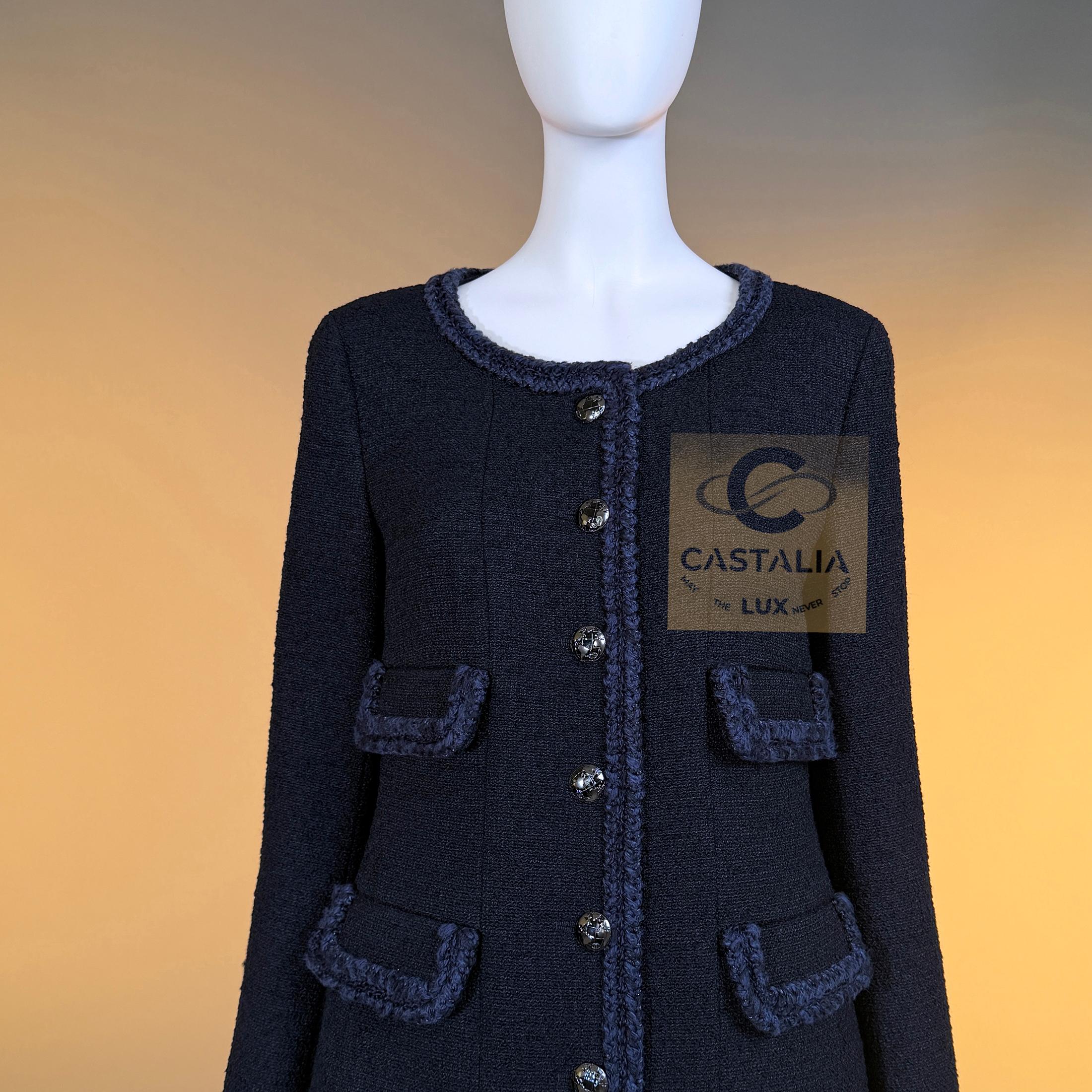 CHANEL Iconique Keira Knightley Style Veste en Tweed Noir 40 FR en vente 4