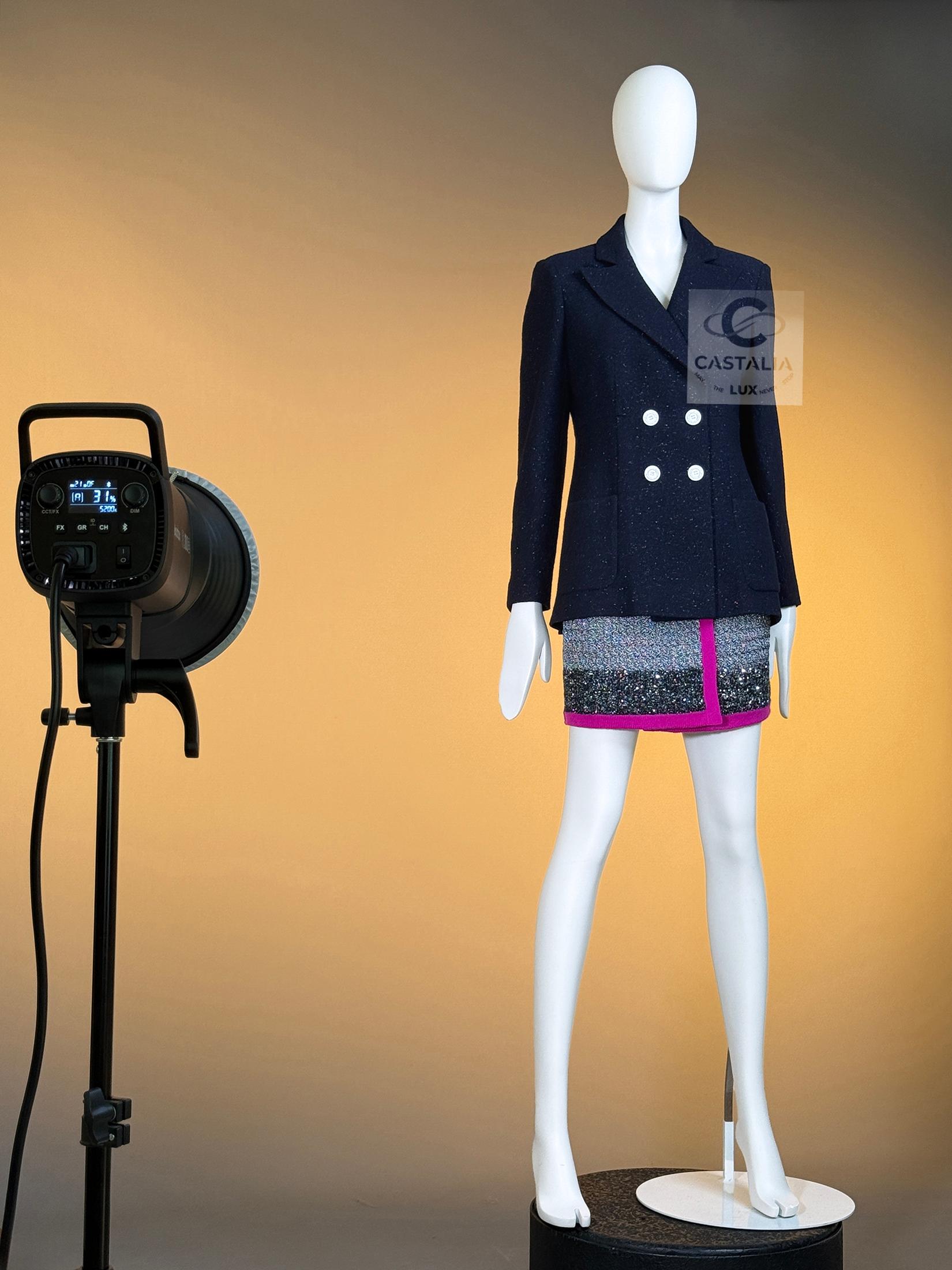 CHANEL Iconic Marine schimmernde Jacke 36 FR im Angebot 3