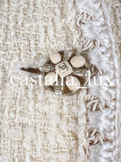 Chanel Iconic New-York Jewel Buttons Tweed Suit