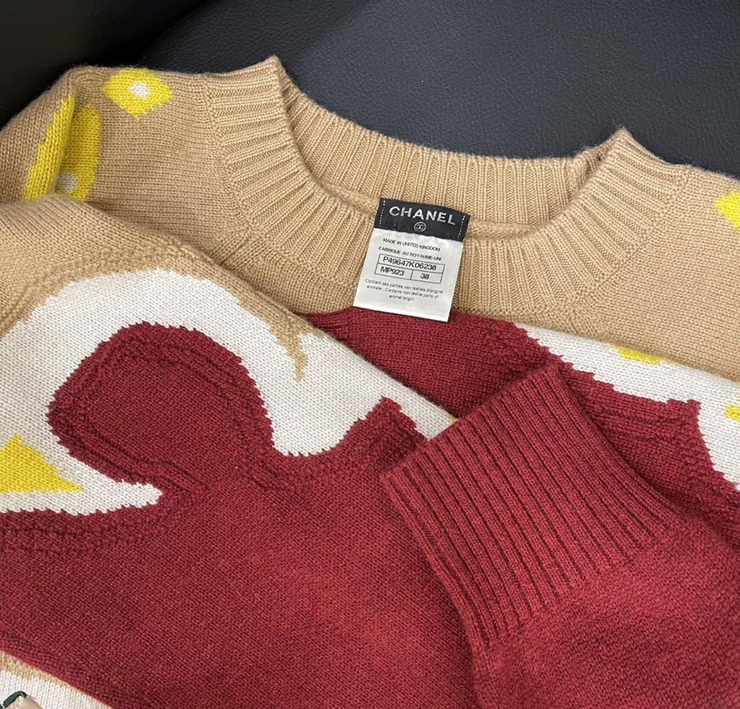 Pull CHANEL Iconic Paris / iConway Runway 38 FR en vente 3