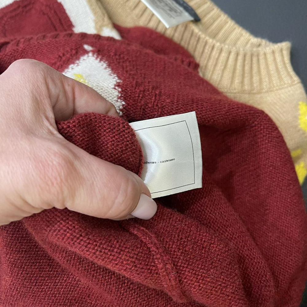 Pull CHANEL Iconic Paris / iConway Runway 38 FR en vente 4