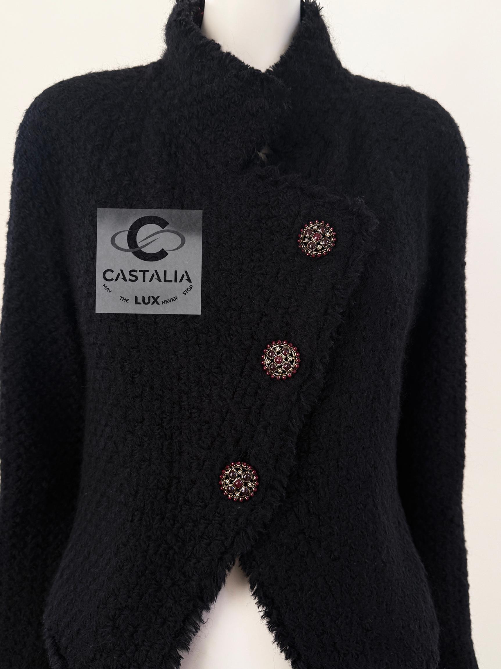 Chanel Iconic Paris / Edinburgh Schwarze Tartan-Tweedjacke 38 FR im Angebot 9