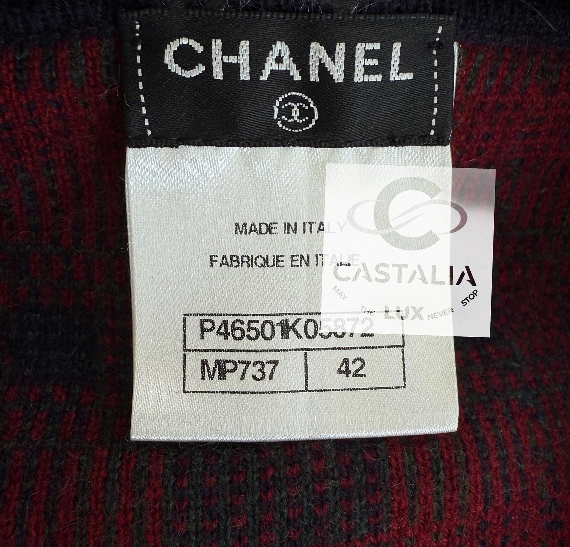 Chanel Iconic Paris / Edinburgh Giacca in tartan rosso 42 FR in vendita 12