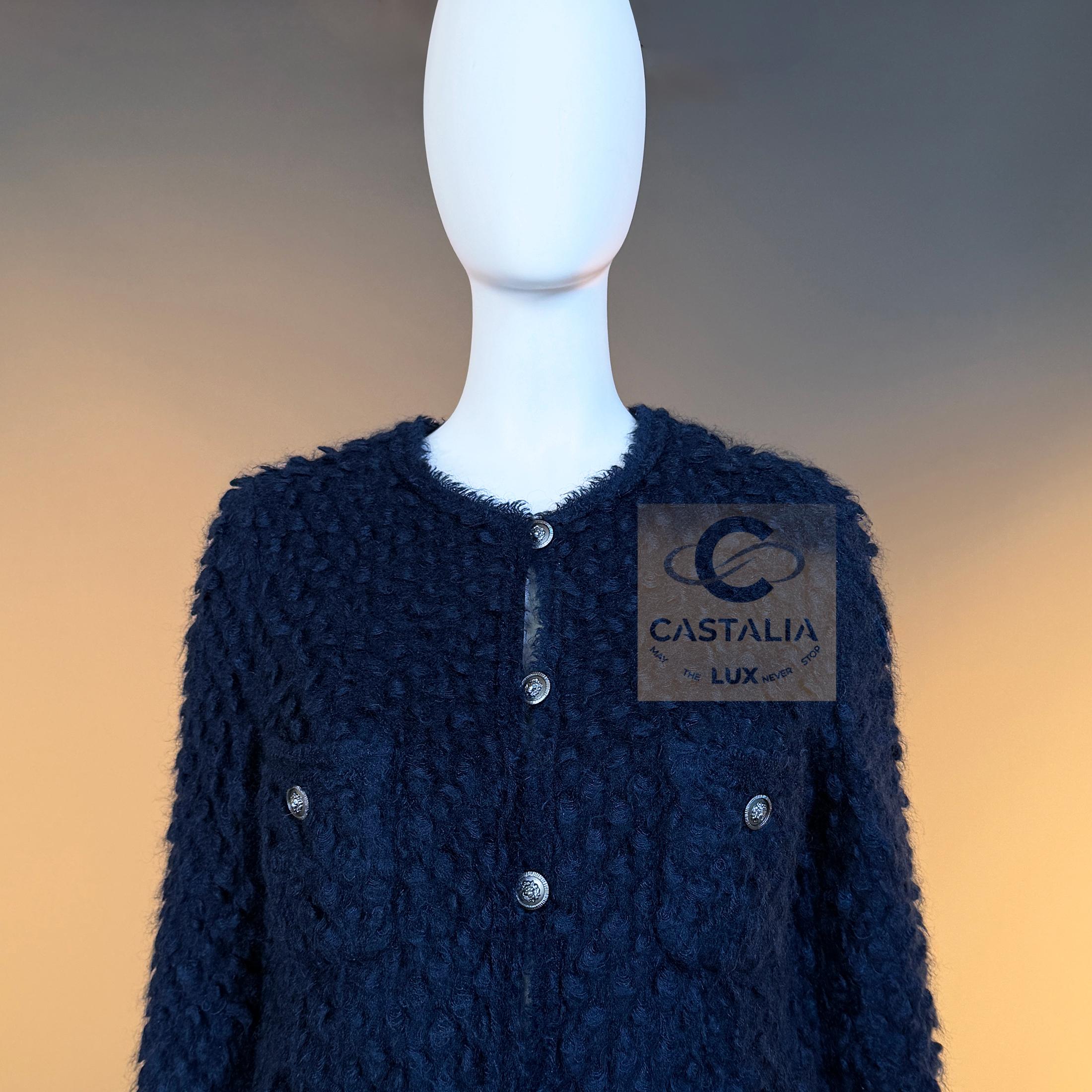 Chanel Iconic Paris / London Giacca nera in tweed 40 FR in vendita 4