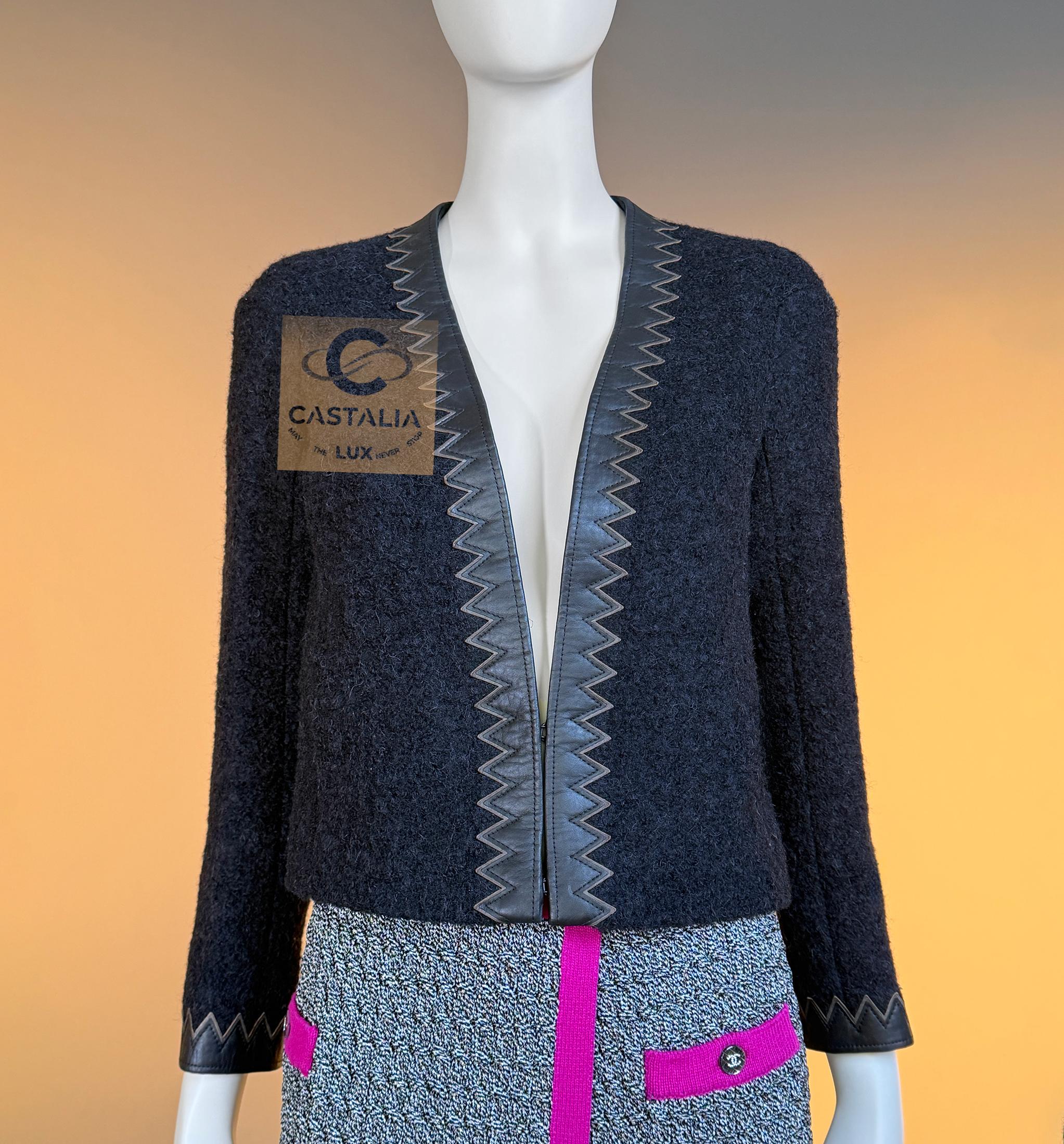 CHANEL Iconic Paris / Salzburg CC Jewel Buttons Tweed Jacket 34 FR en vente 4