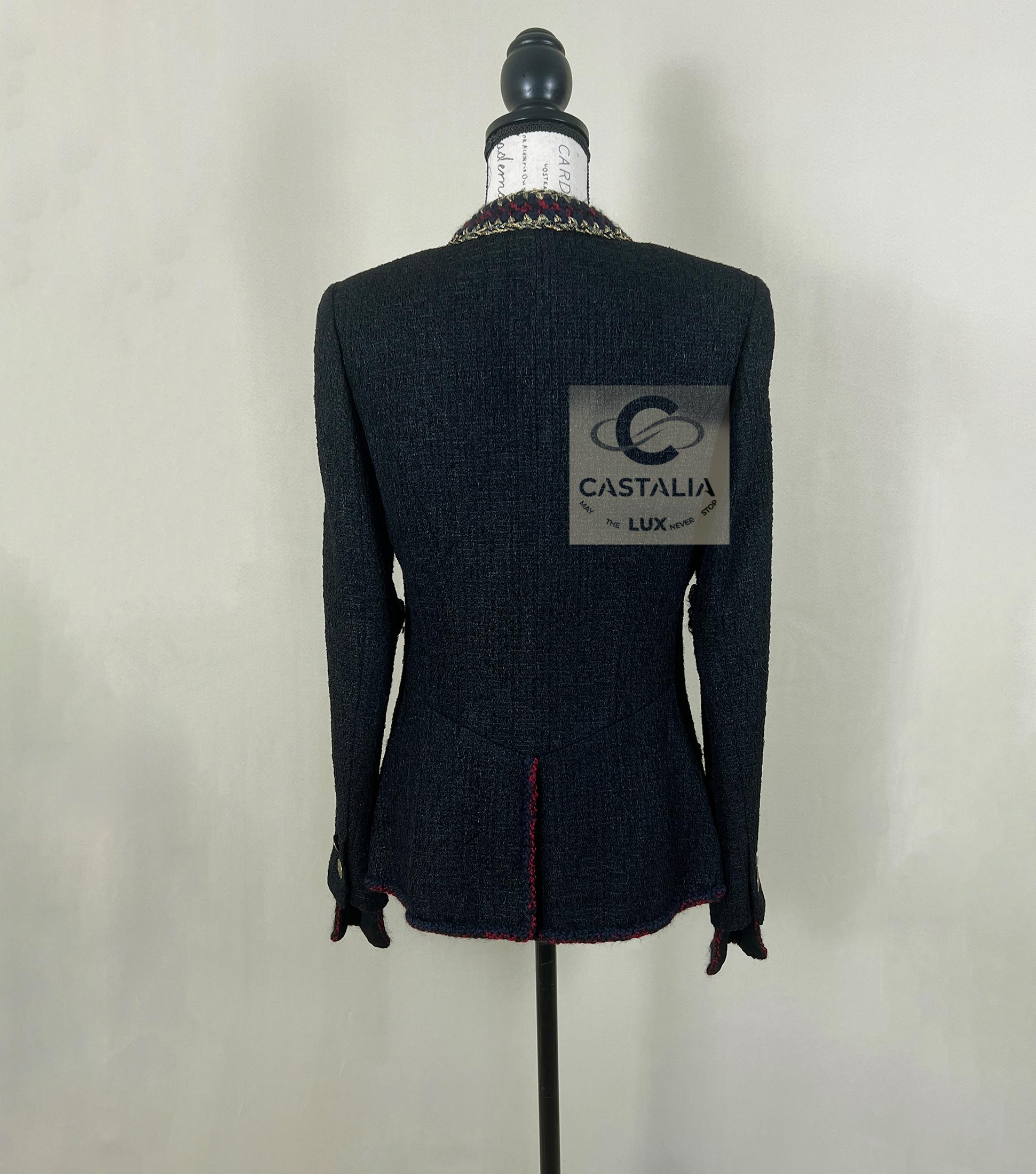 CHANEL Iconic Paris / Shanghai Veste en tweed noir 34 FR en vente 12
