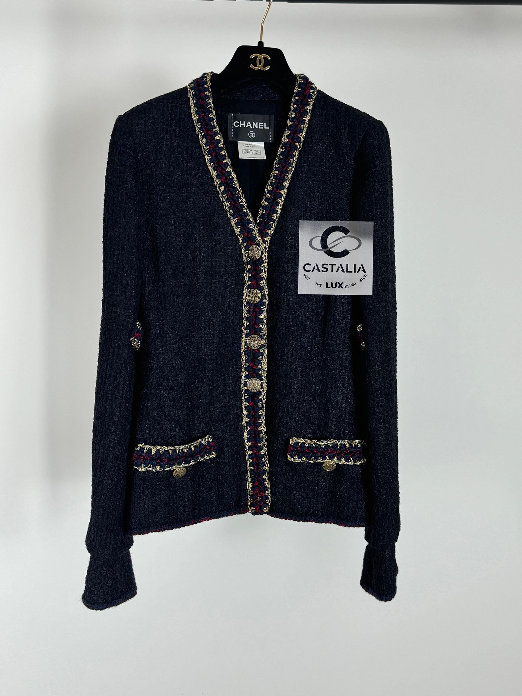 Chanel Iconic Paris / Shanghai Black Tweed Jacket 34 FR In Excellent Condition In Dubai, AE