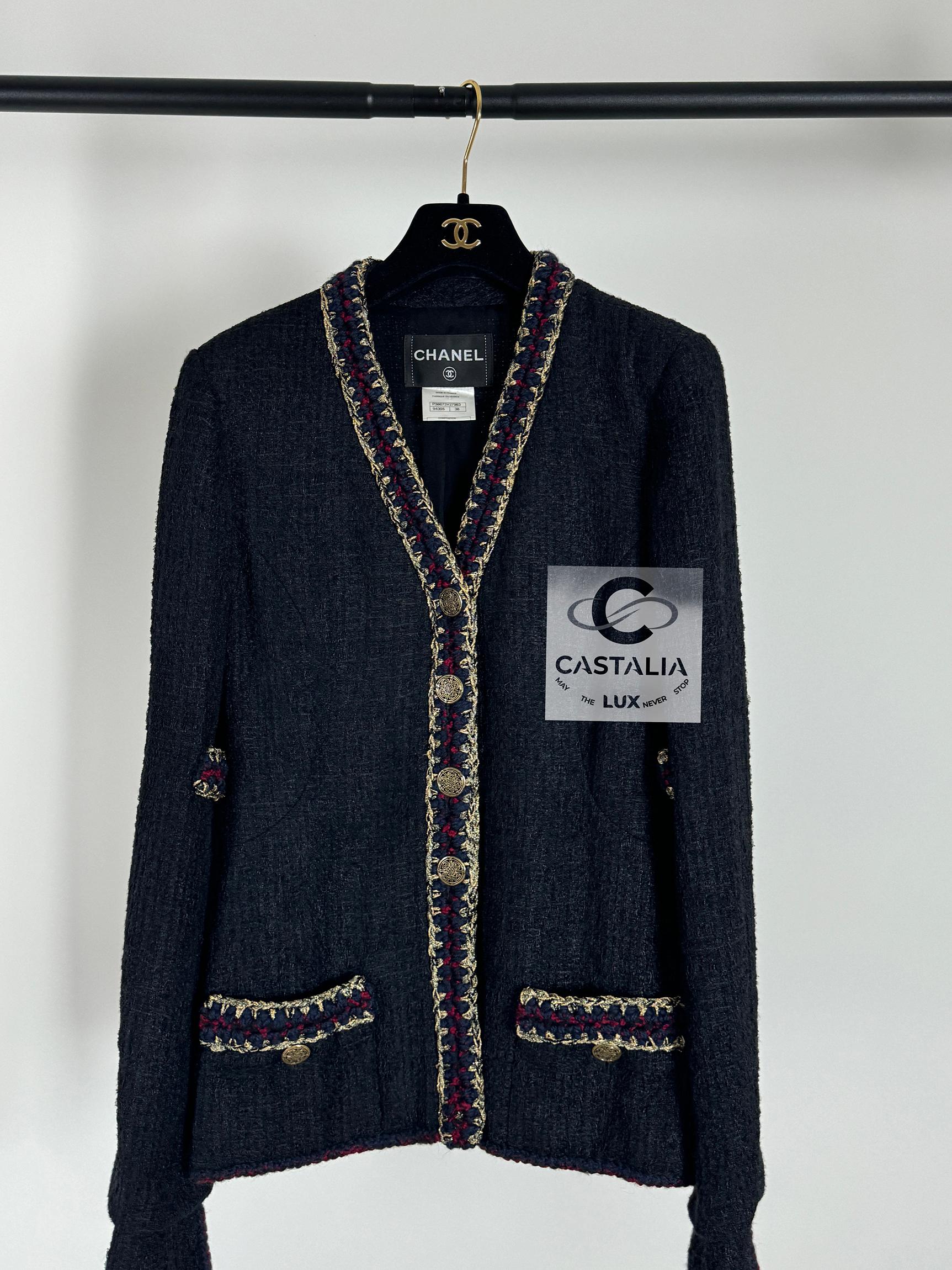 Women's or Men's Chanel Iconic Paris / Shanghai Black Tweed Jacket 34 FR