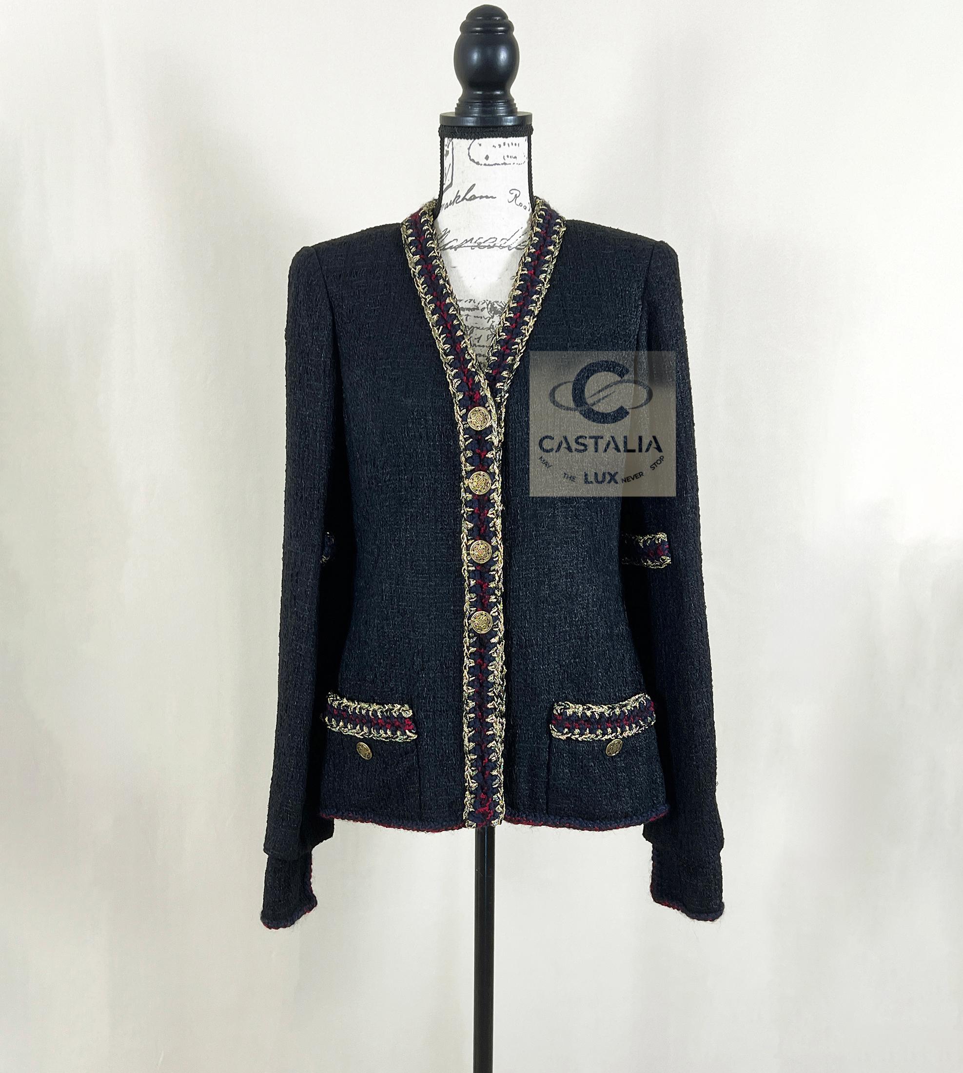 Chanel Iconic Paris / Shanghai Giacca di tweed nero 34 FR in vendita 1