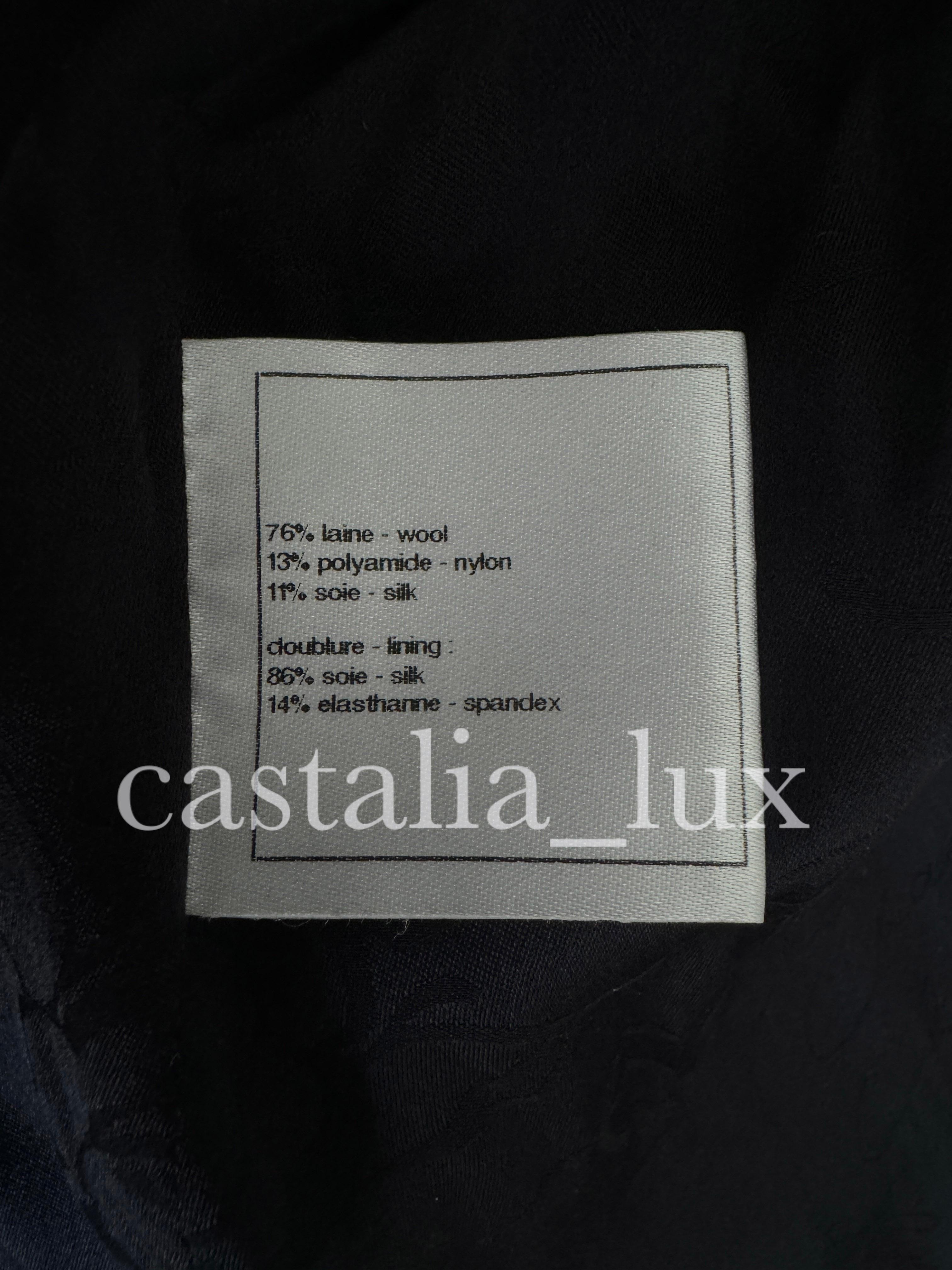Chanel Iconic Paris / Venice Little Tweed Jacket For Sale 9