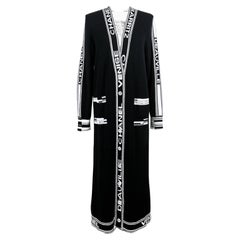 Chanel Iconic Rare CC Logo Deauville / Biarritz Maxi Cashmere Cardigan